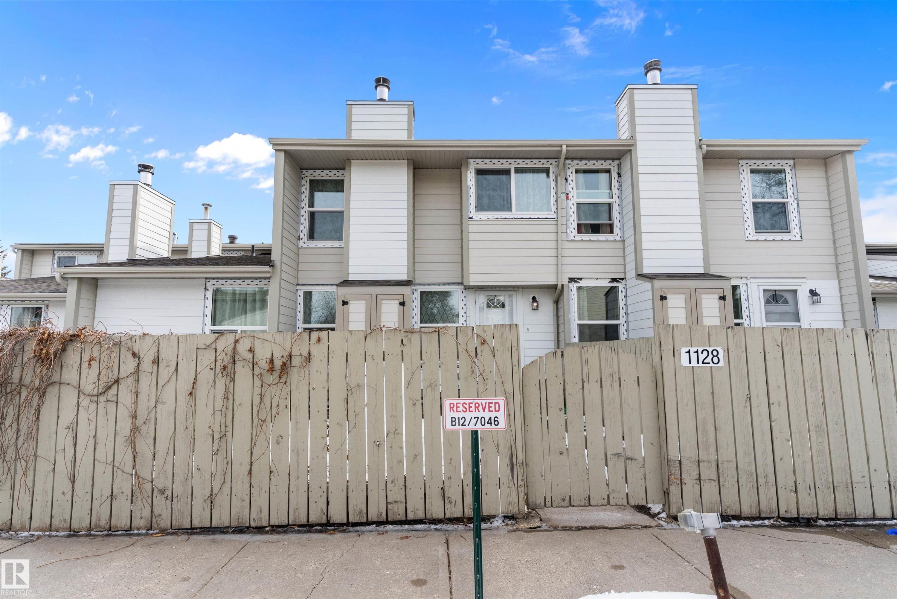 1128 Knottwood Road E, Edmonton, AB - Outdoor