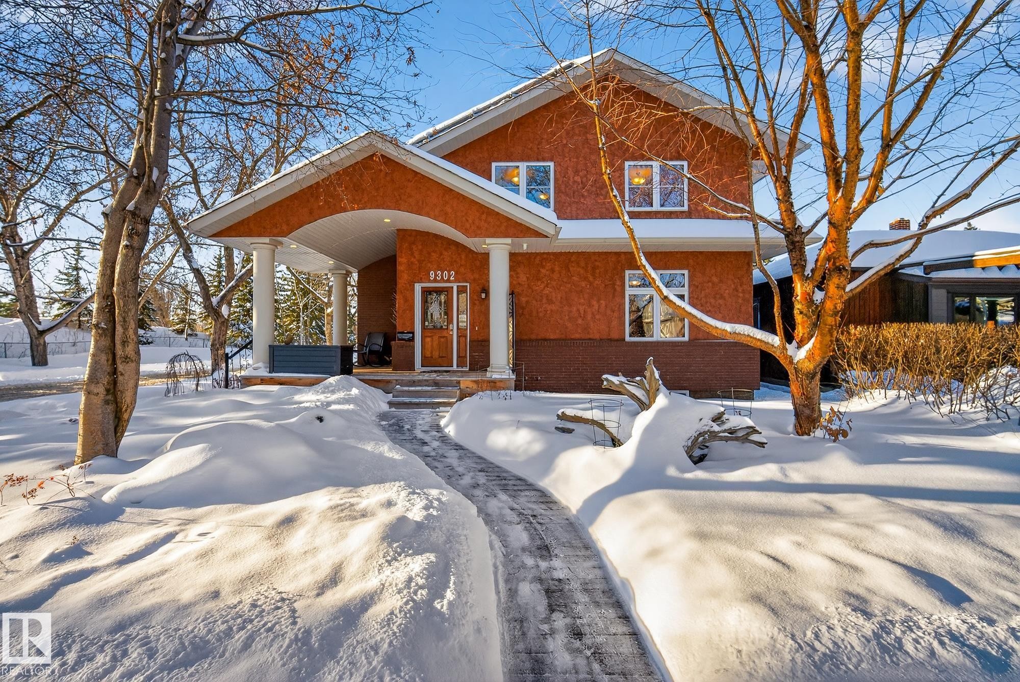 9302 93 Street, Edmonton, AB - Outdoor