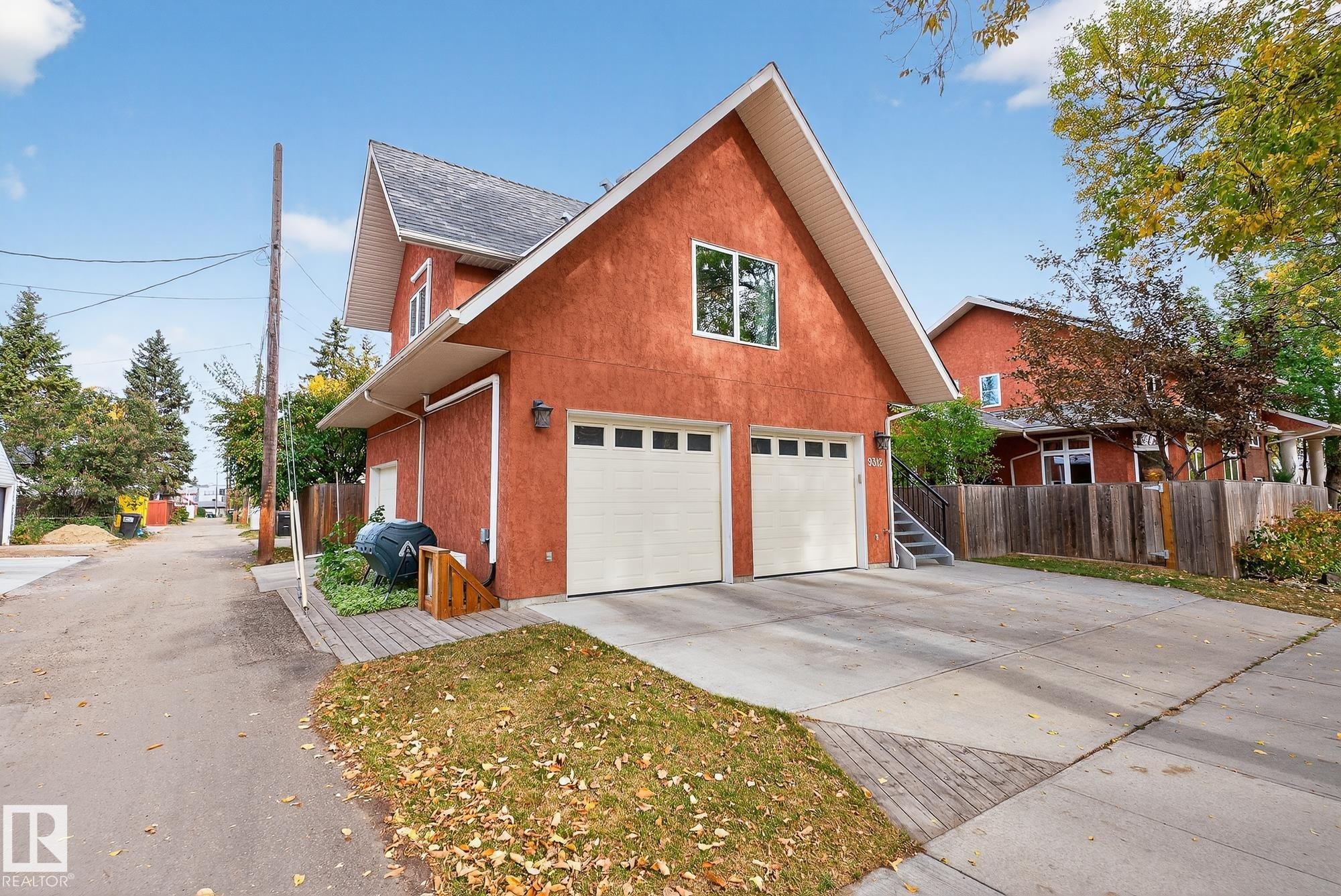 9302 93 Street, Edmonton, AB - Outdoor