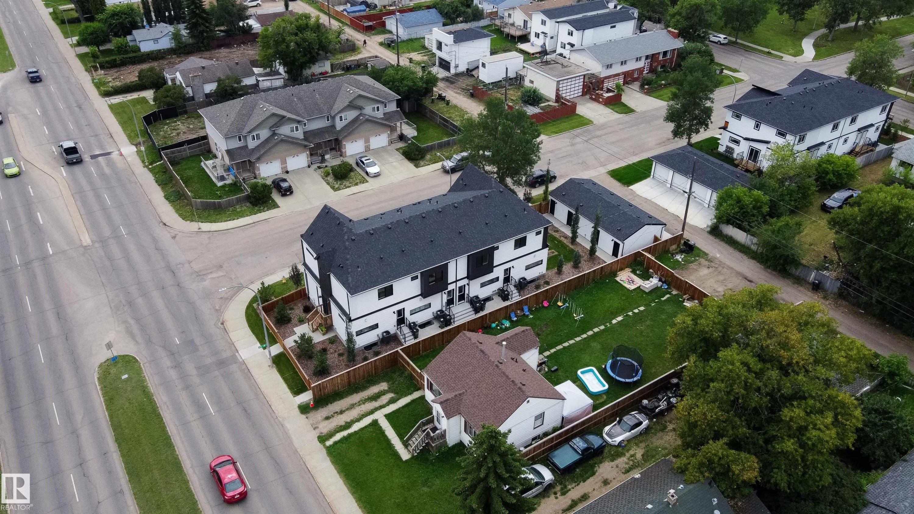 14904 109 Avenue, Edmonton, AB - Outdoor With View