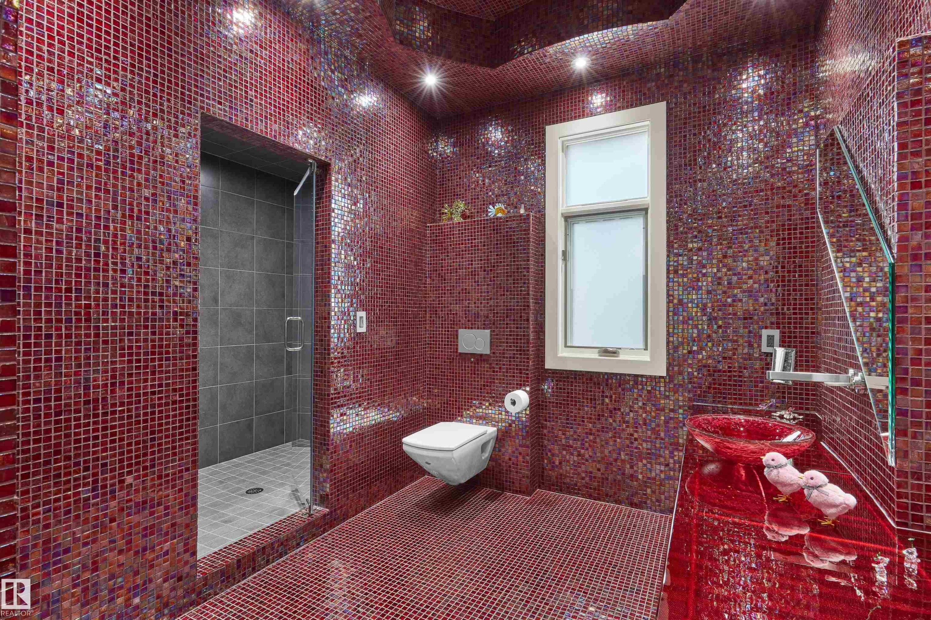 16 Windermere Drive, Edmonton, AB - Indoor Photo Showing Bathroom