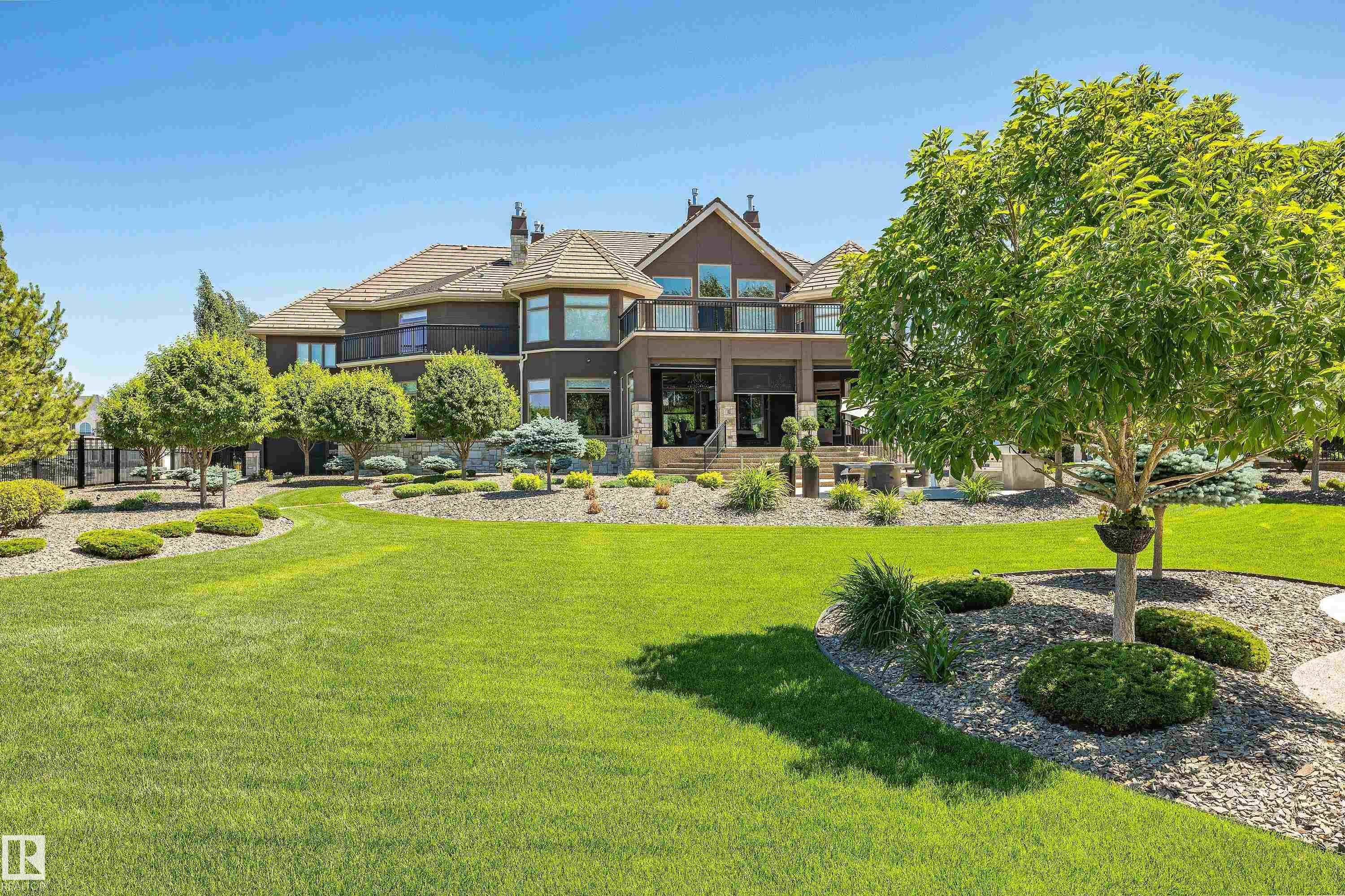 16 Windermere Drive, Edmonton, AB - Outdoor