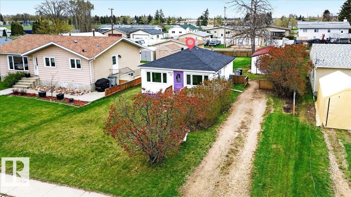 4827 54 Street, Redwater, AB - Outdoor