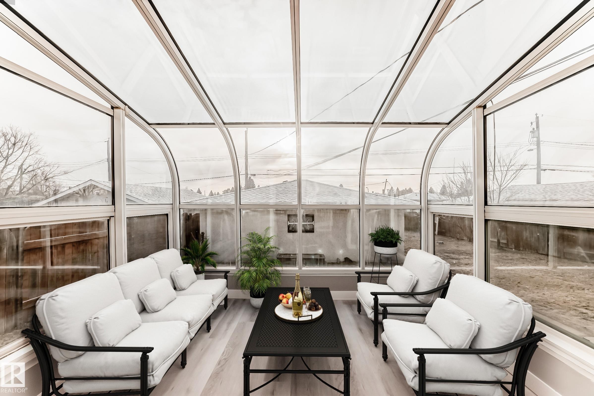 7011 135A Avenue, Edmonton, AB -