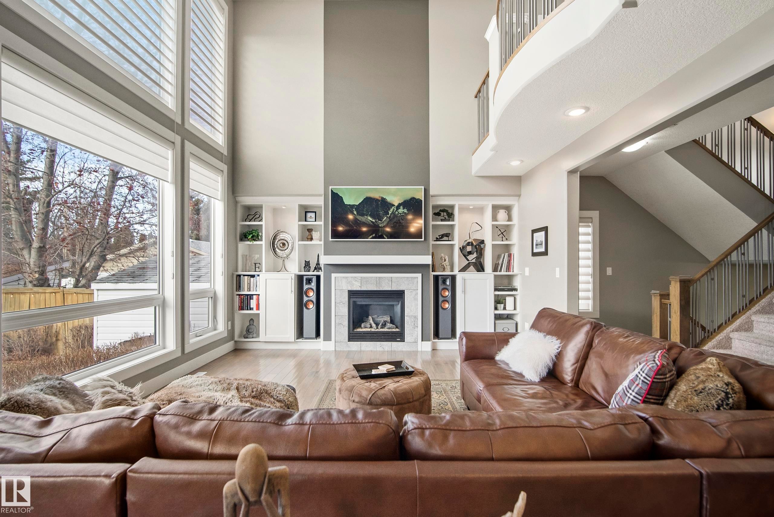 10720 65 Street, Edmonton, AB - Indoor Photo Showing Living Room With Fireplace