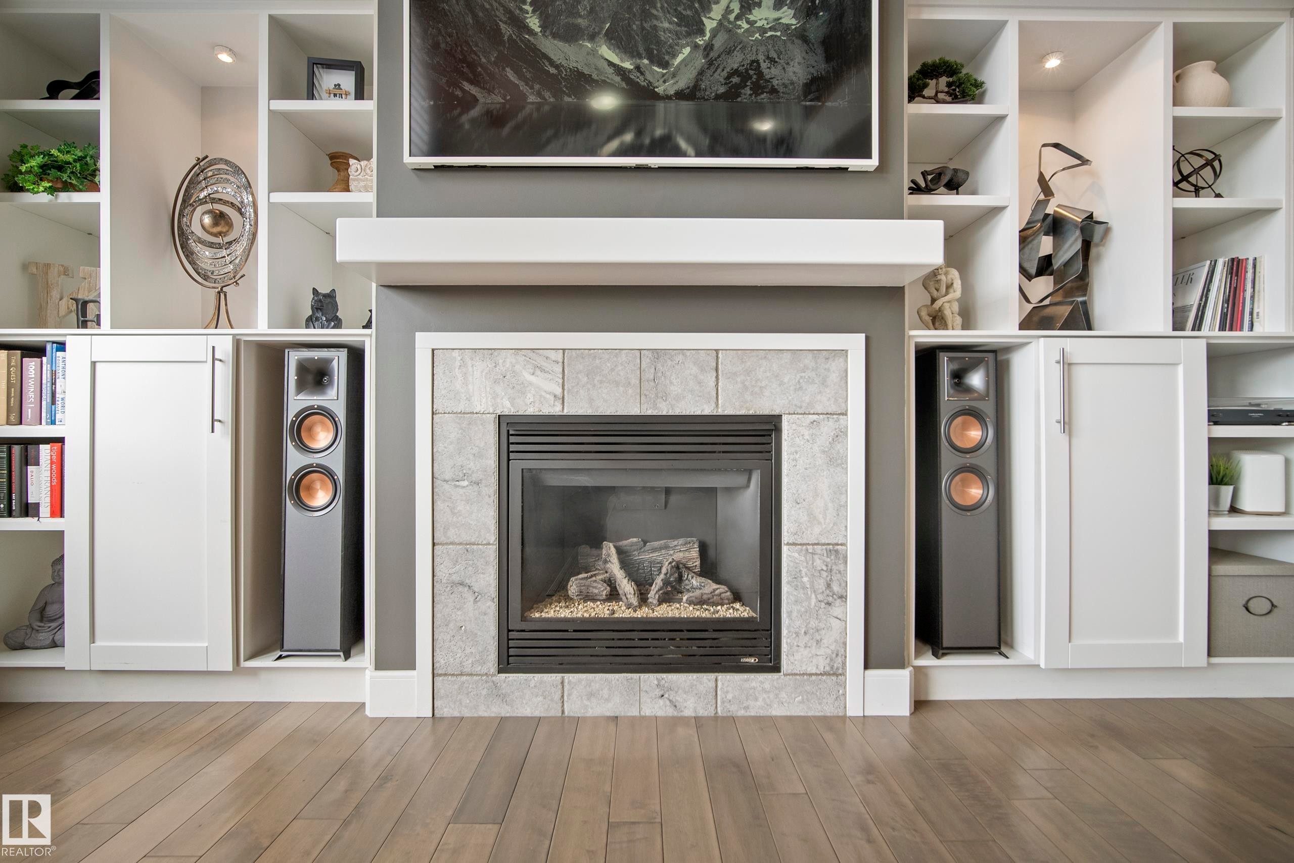 10720 65 Street, Edmonton, AB - Indoor Photo Showing Living Room With Fireplace