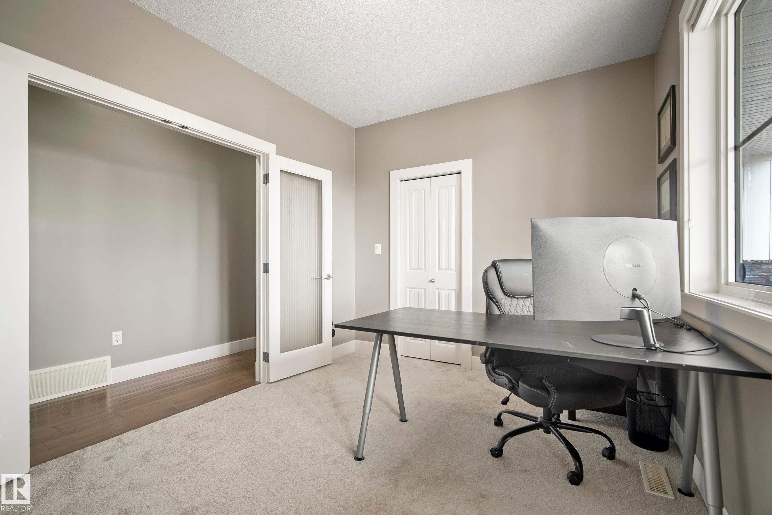 10720 65 Street, Edmonton, AB - Indoor