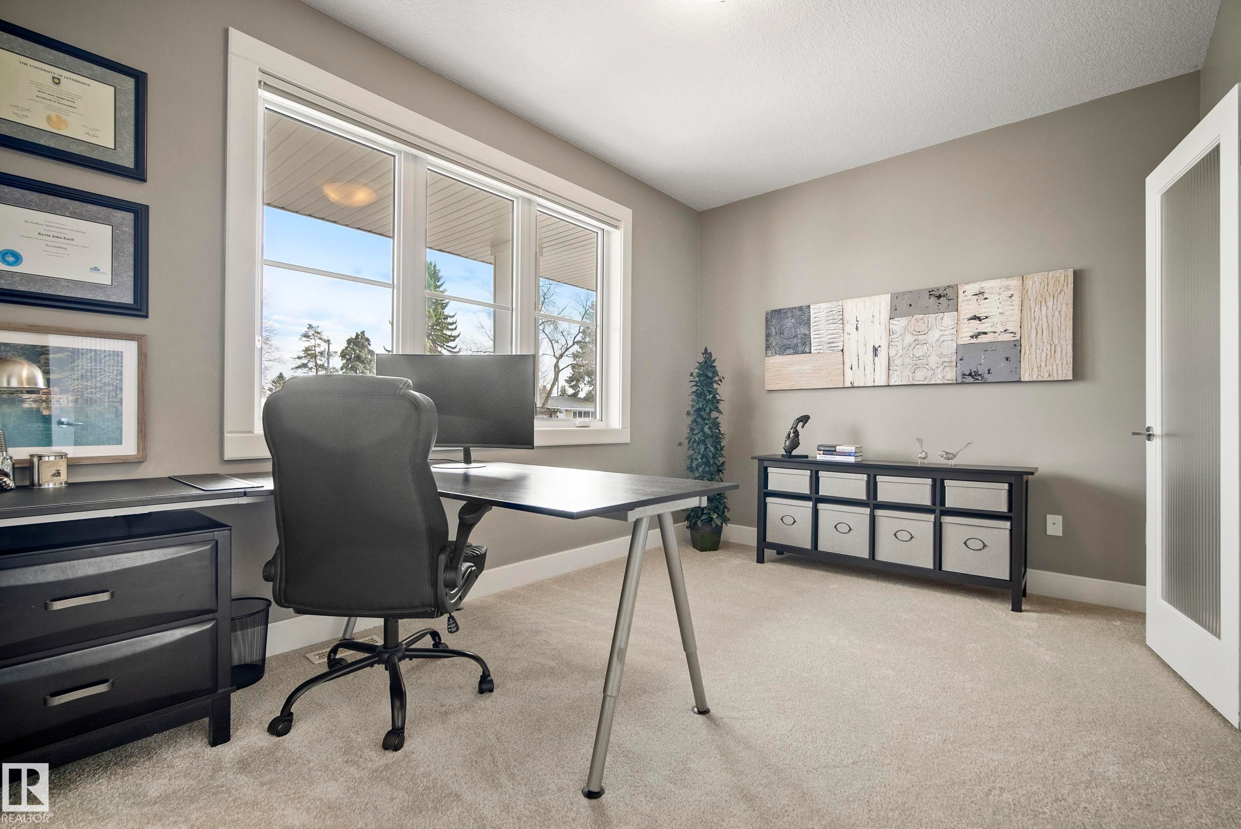 10720 65 Street, Edmonton, AB - Indoor Photo Showing Office