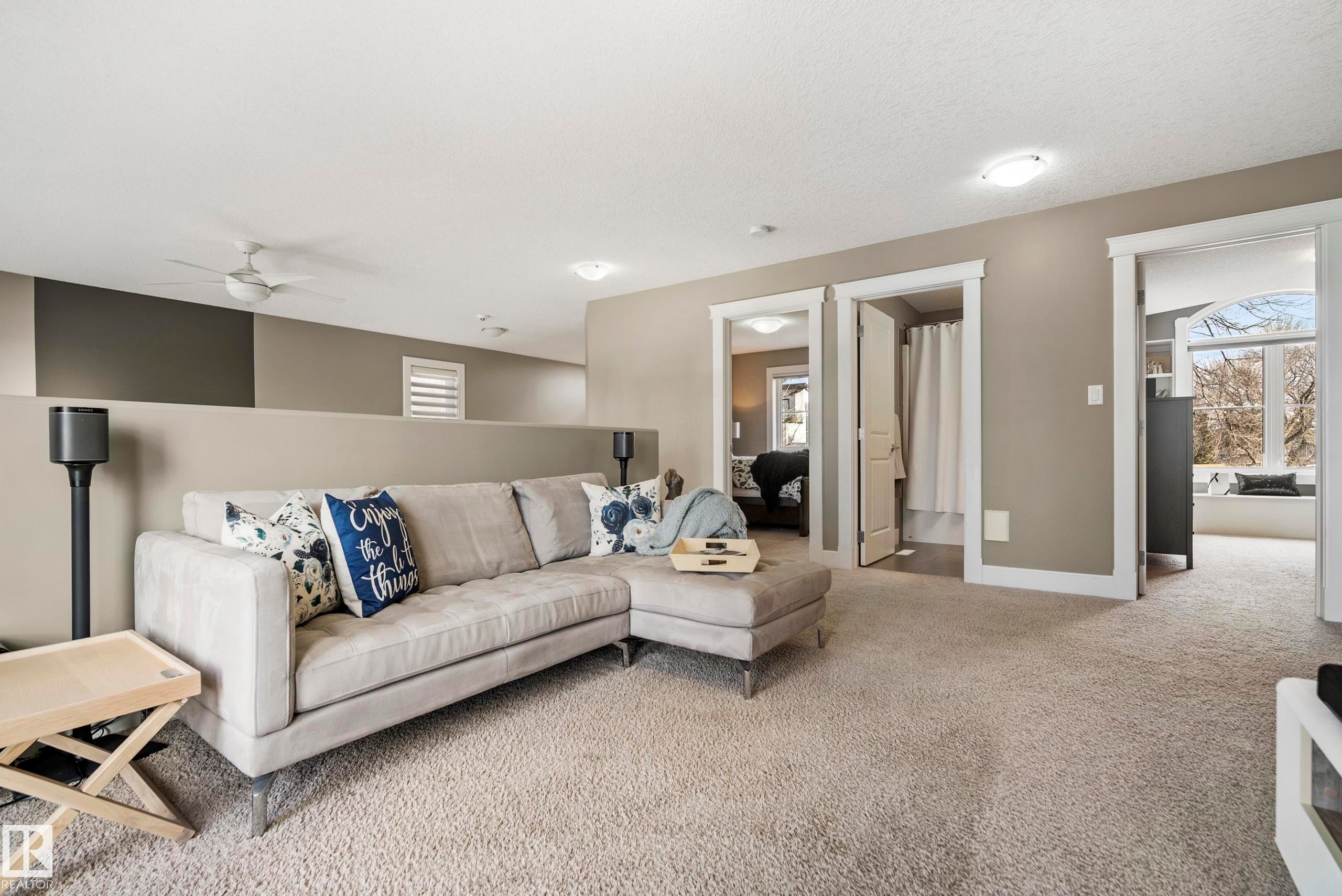 10720 65 Street, Edmonton, AB - Indoor