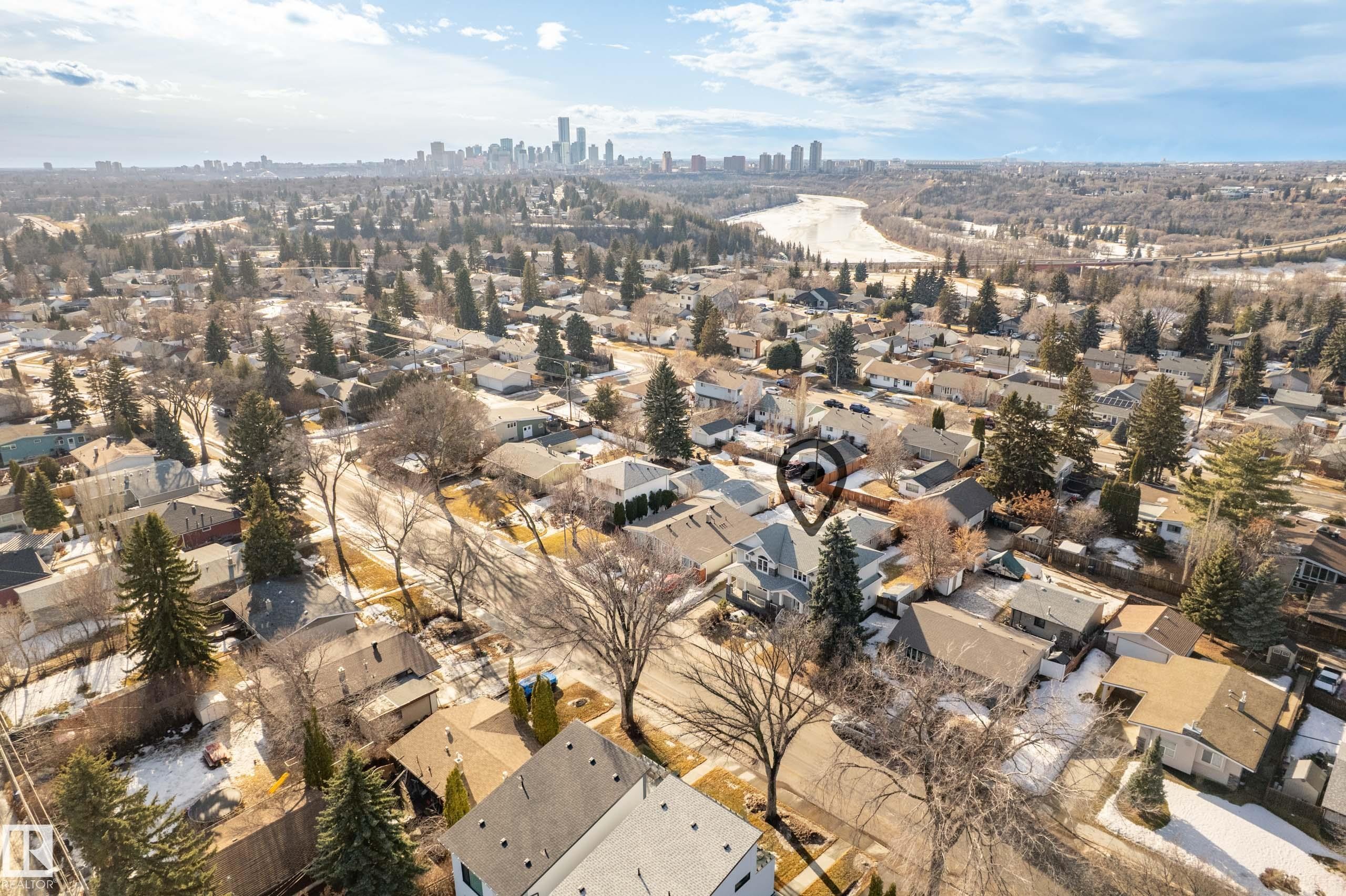 10720 65 Street, Edmonton, AB - Outdoor With View