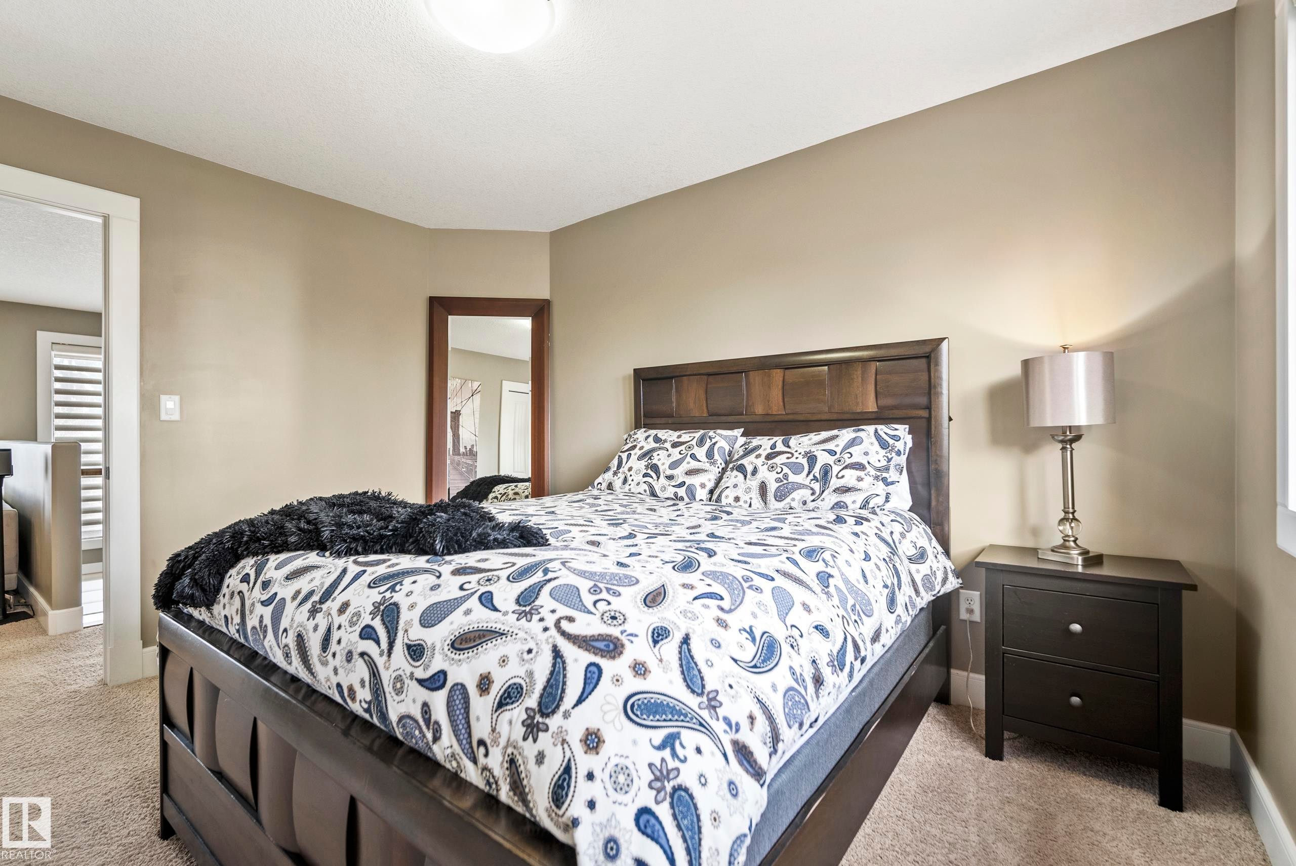 10720 65 Street, Edmonton, AB - Indoor Photo Showing Bedroom