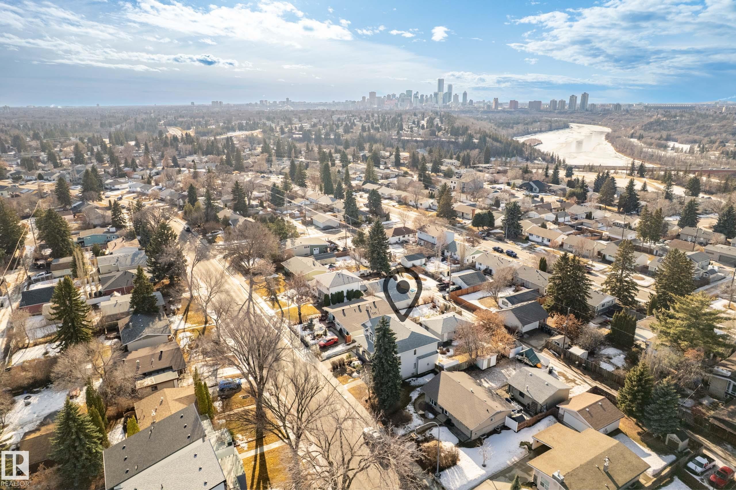 10720 65 Street, Edmonton, AB - Outdoor With View