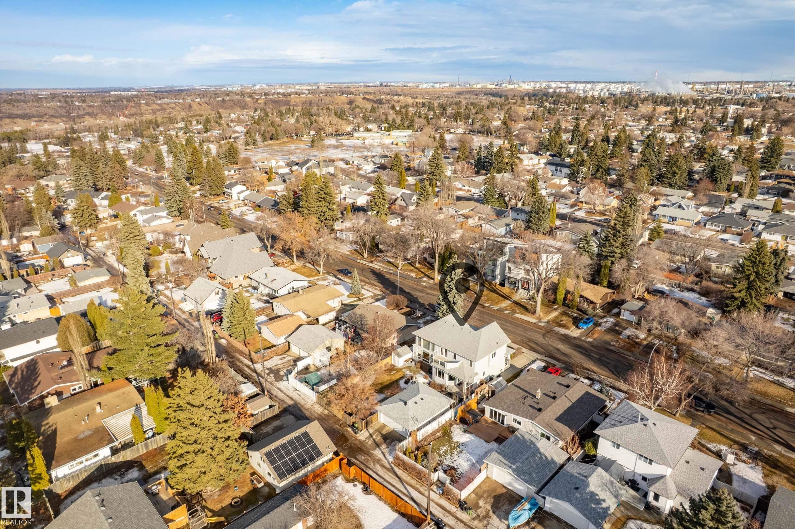 10720 65 Street, Edmonton, AB - Outdoor With View