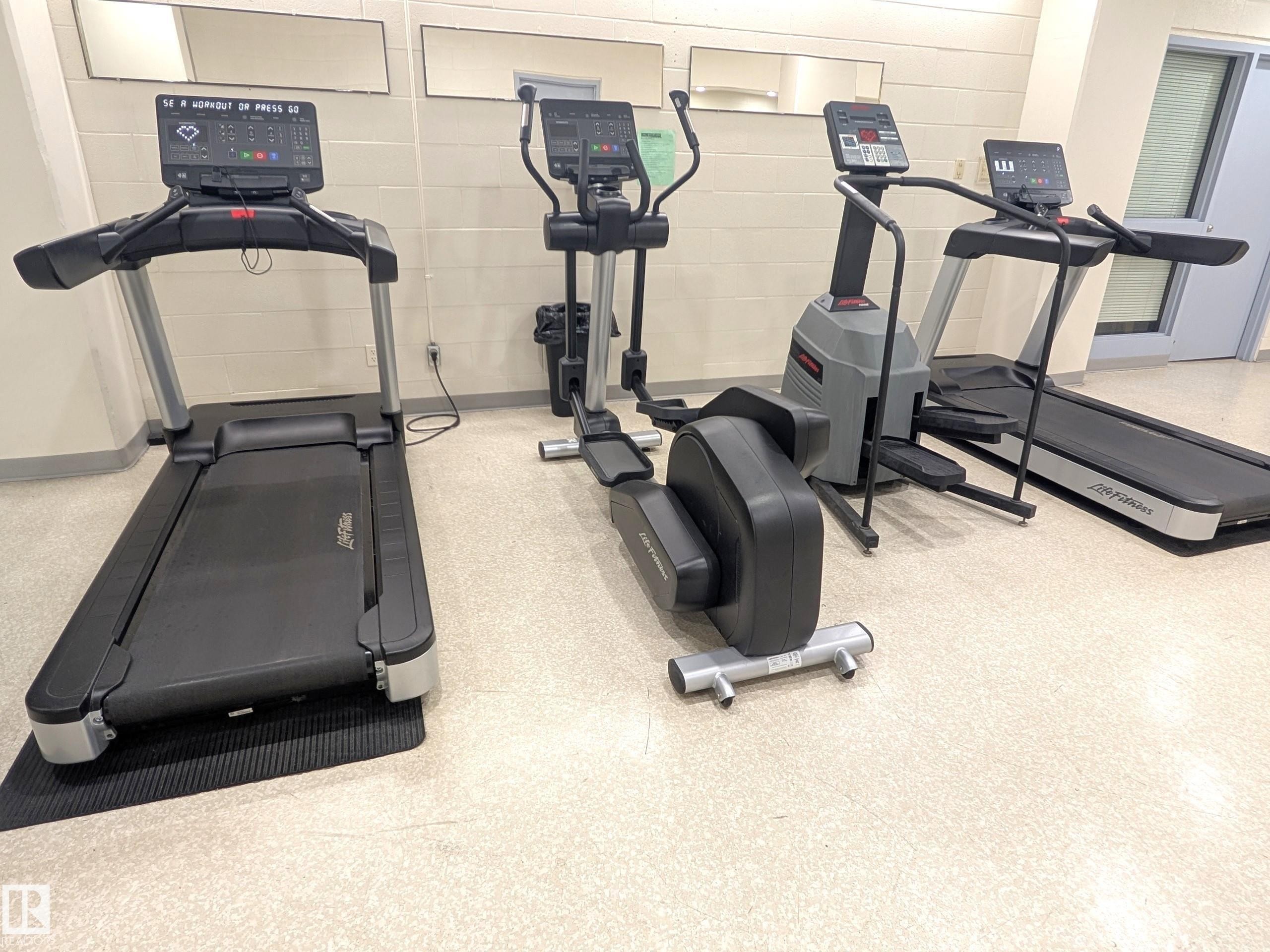 1307 10149 Saskatchewan Drive, Edmonton, AB - Indoor Photo Showing Gym Room