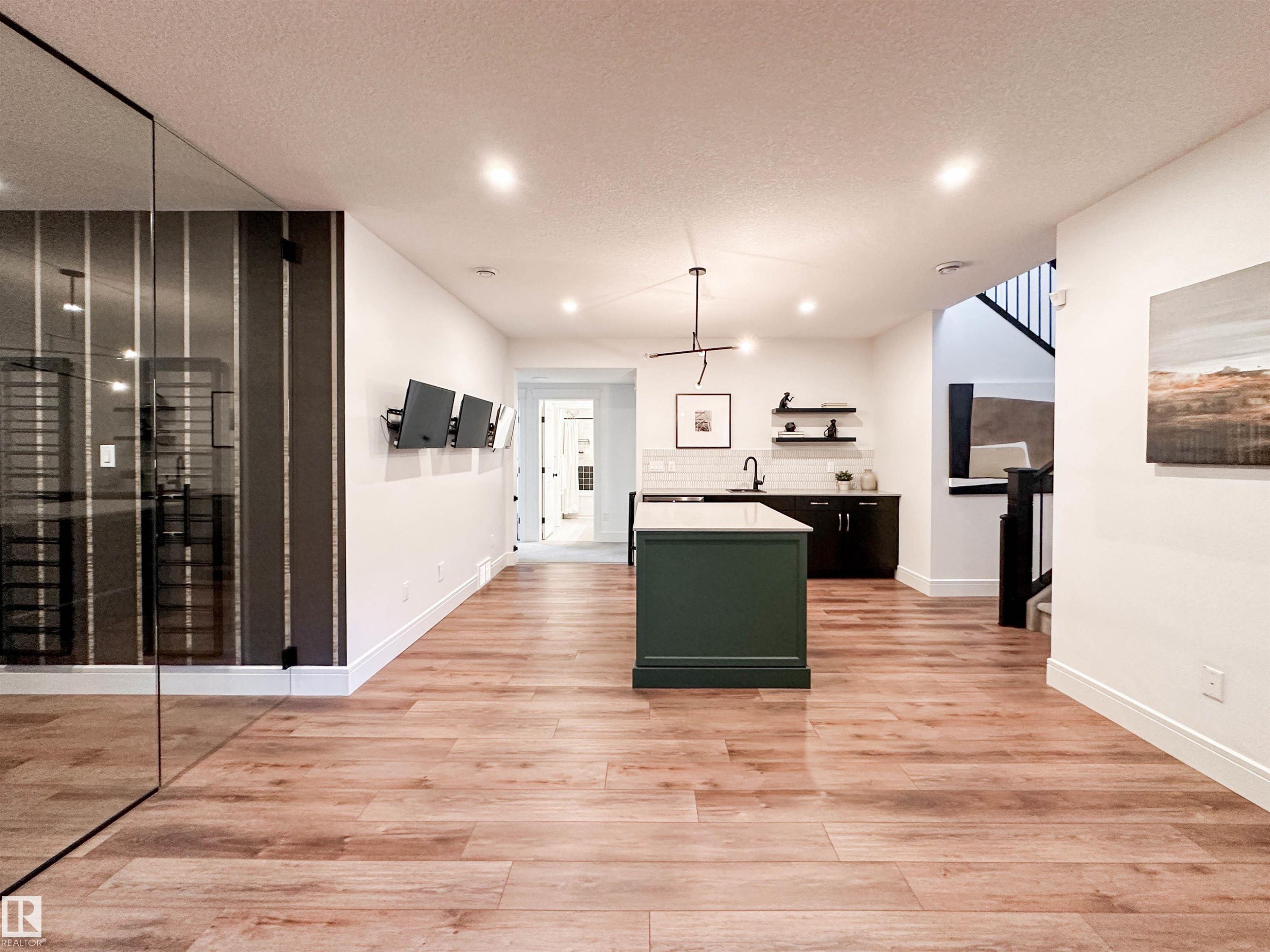 7 Jubilation Drive, St. Albert, AB - Indoor