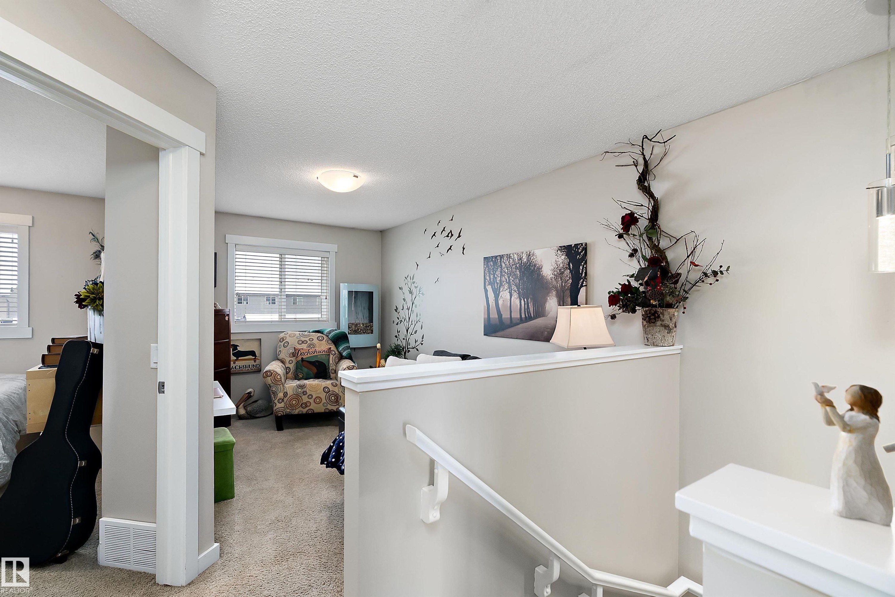 2914 18A Avenue, Edmonton, AB - Indoor Photo Showing Other Room