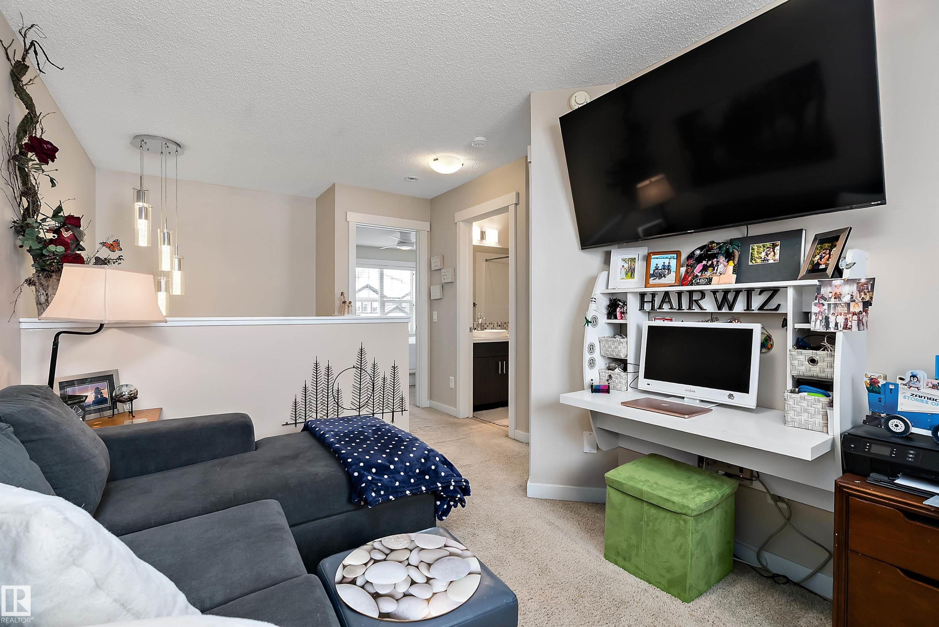 2914 18A Avenue, Edmonton, AB - Indoor Photo Showing Other Room