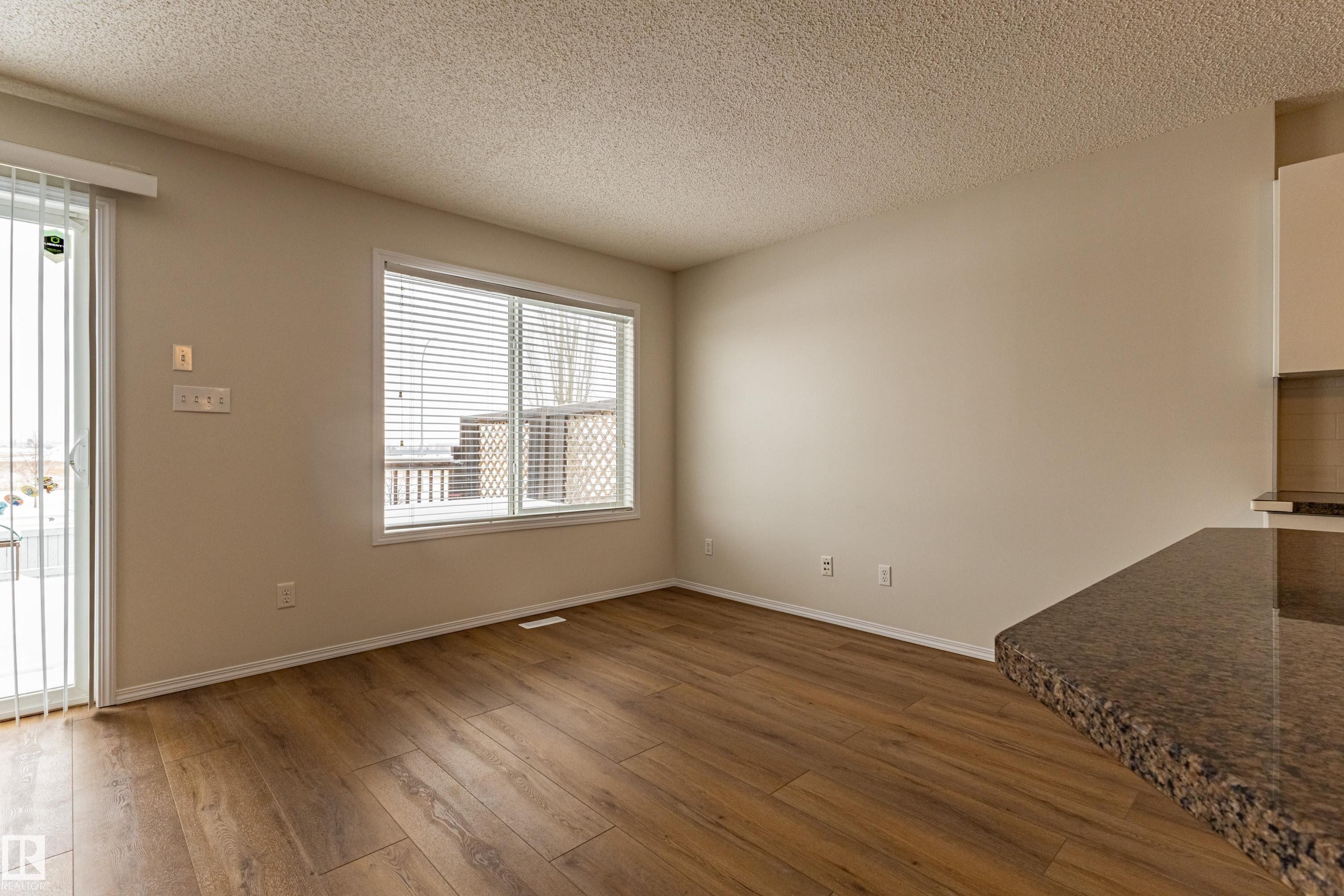 21326 61 Avenue, Edmonton, AB - Indoor Photo Showing Other Room