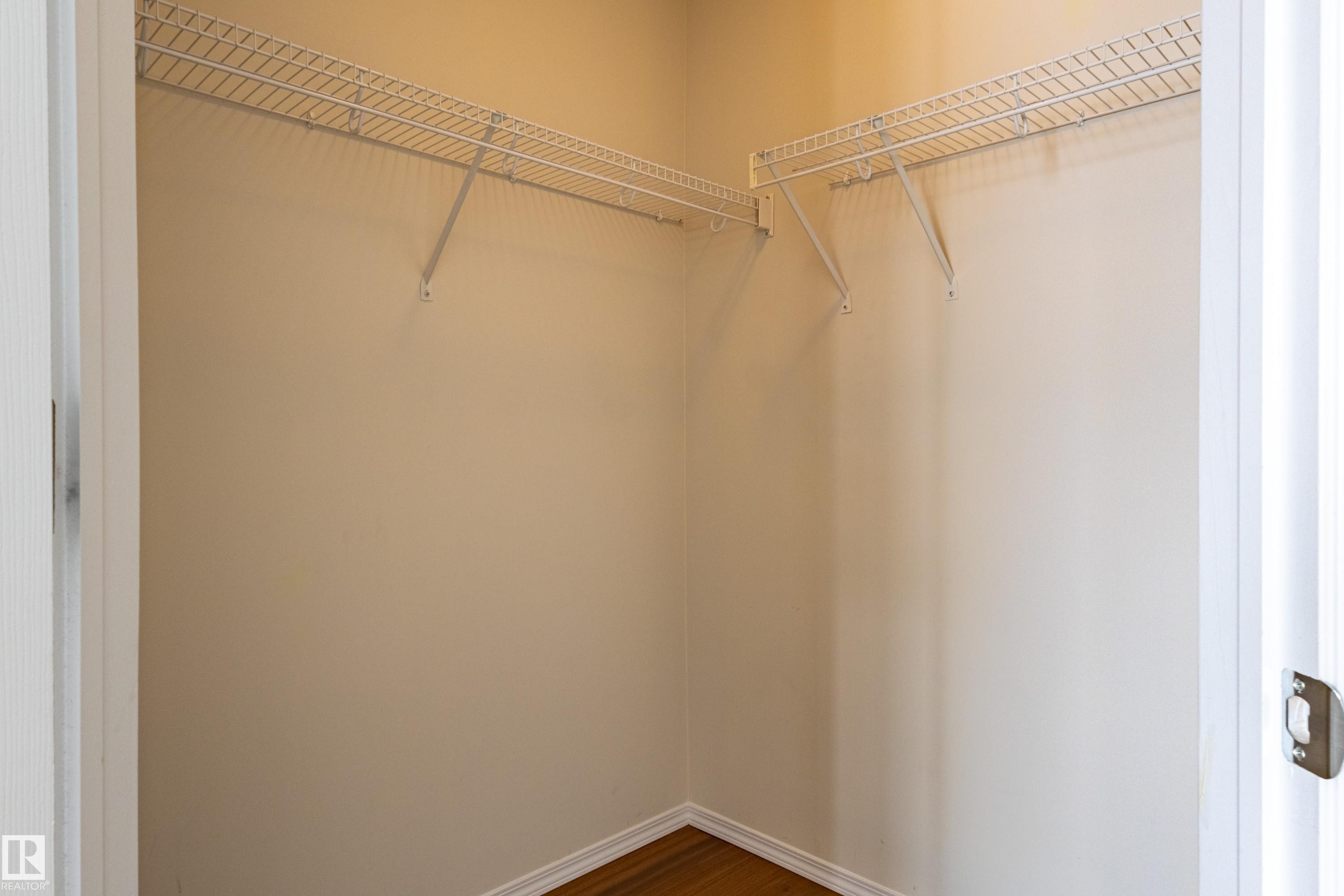 21326 61 Avenue, Edmonton, AB - Indoor With Storage