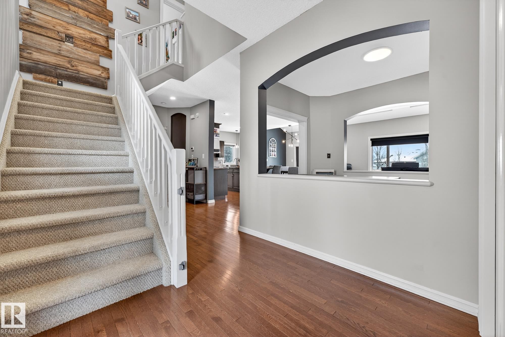 112 Windrose Drive, Leduc, AB - Indoor Photo Showing Other Room