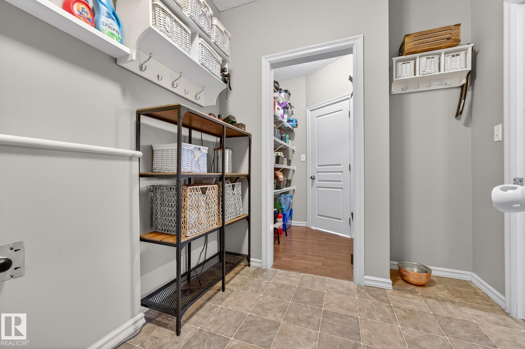 112 Windrose Drive, Leduc, AB - Indoor