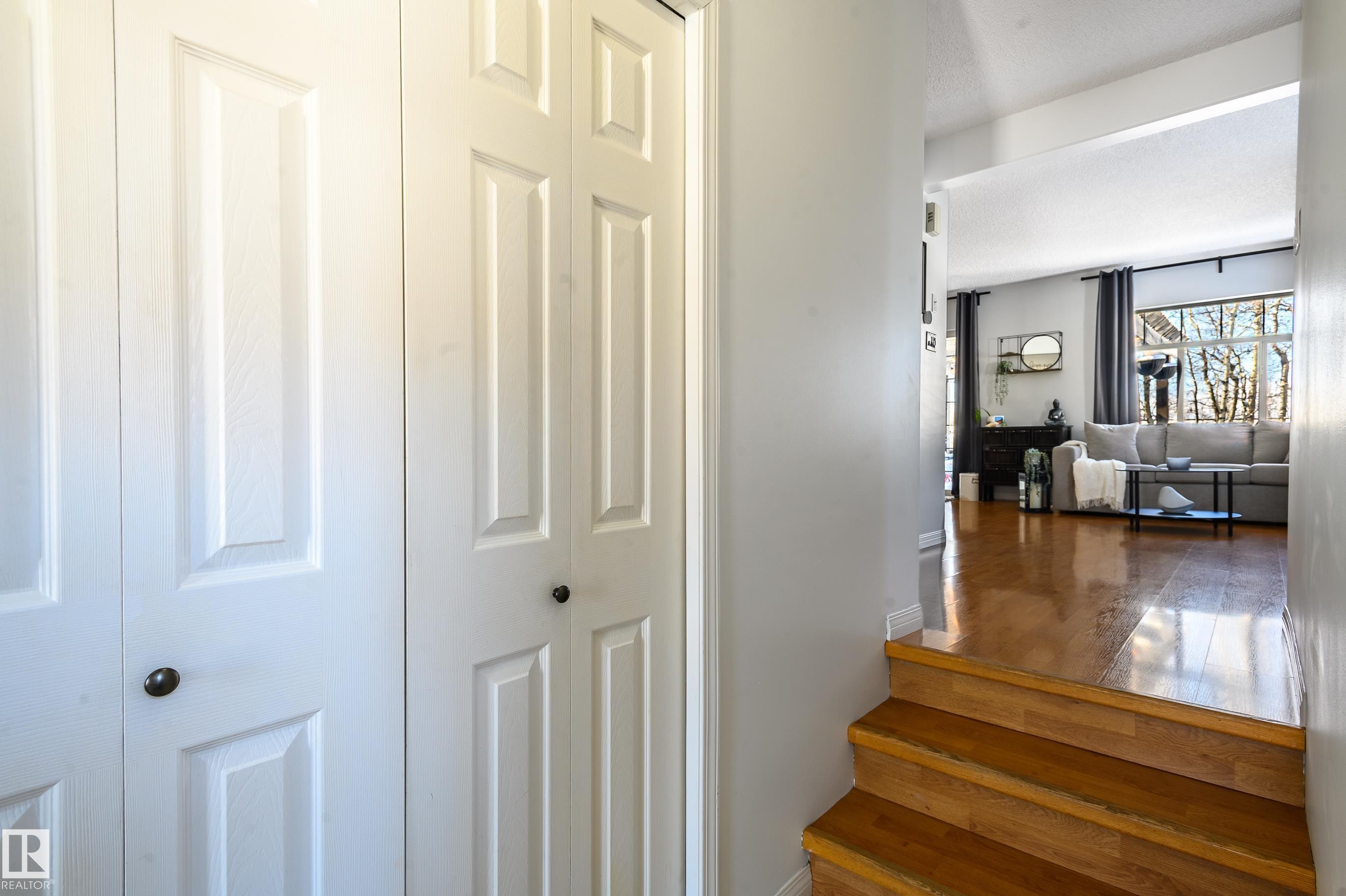 1 30 Levasseur Road, St. Albert, AB - Indoor Photo Showing Other Room