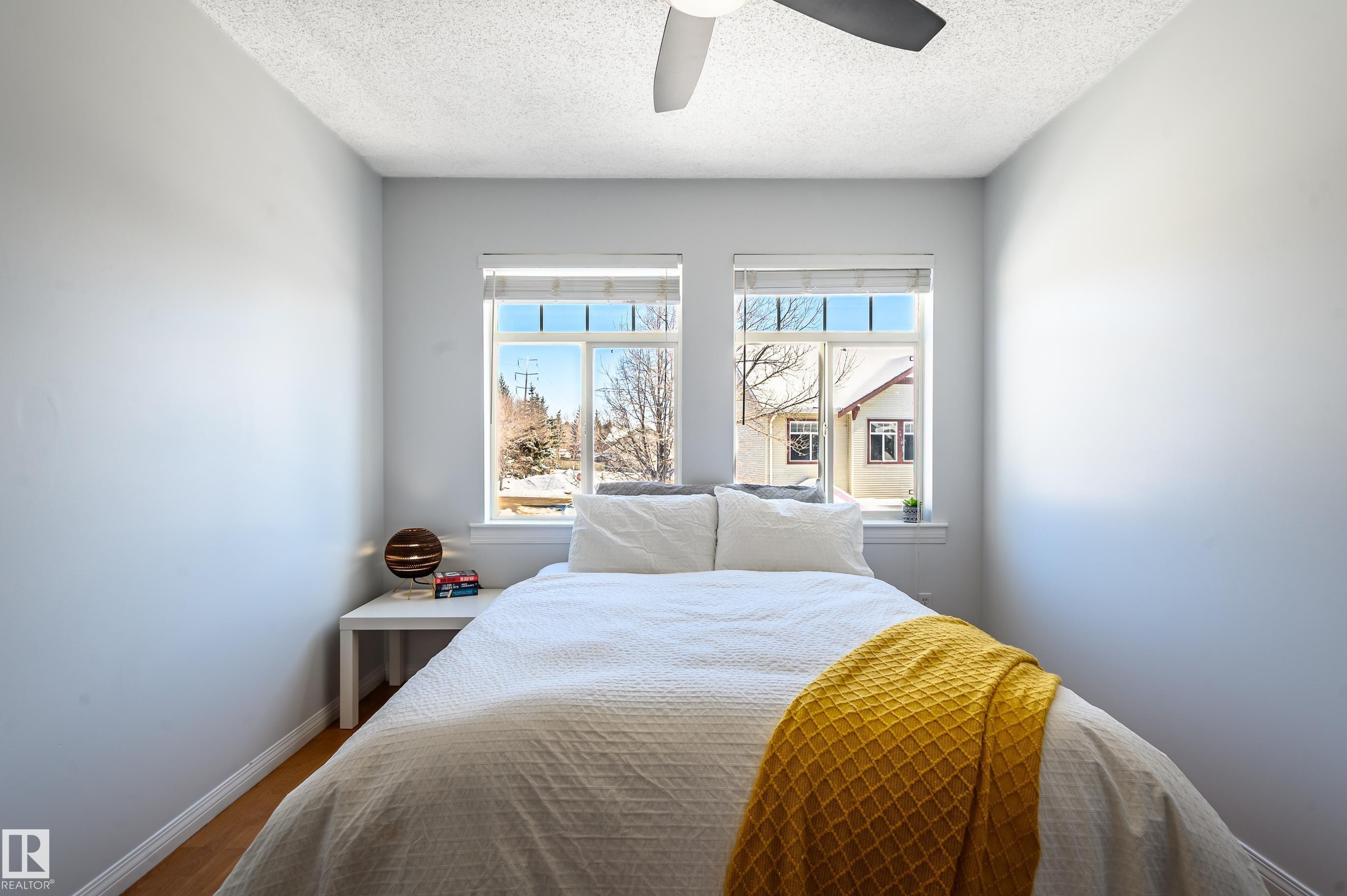 1 30 Levasseur Road, St. Albert, AB - Indoor Photo Showing Bedroom