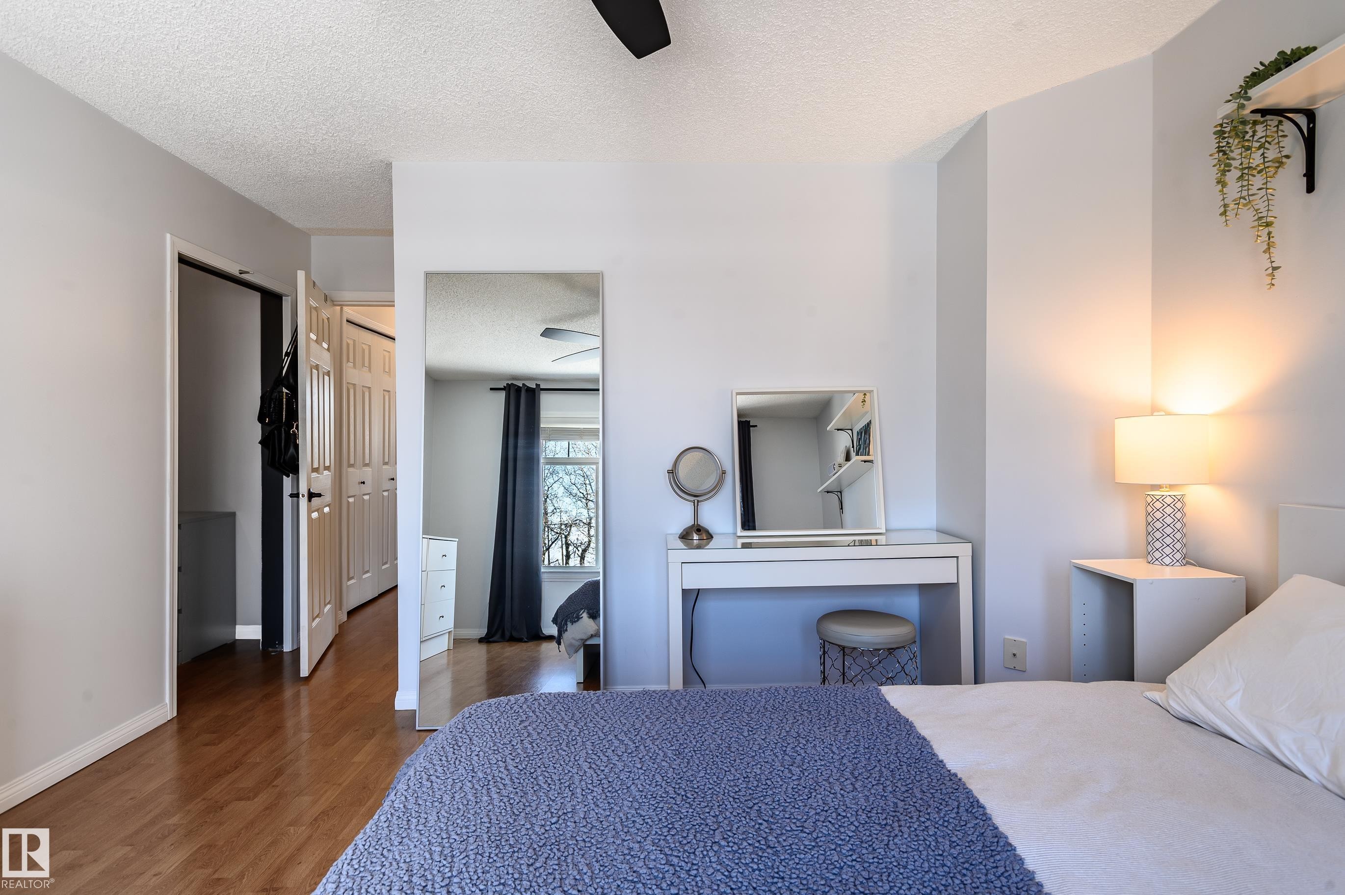 1 30 Levasseur Road, St. Albert, AB - Indoor Photo Showing Bedroom