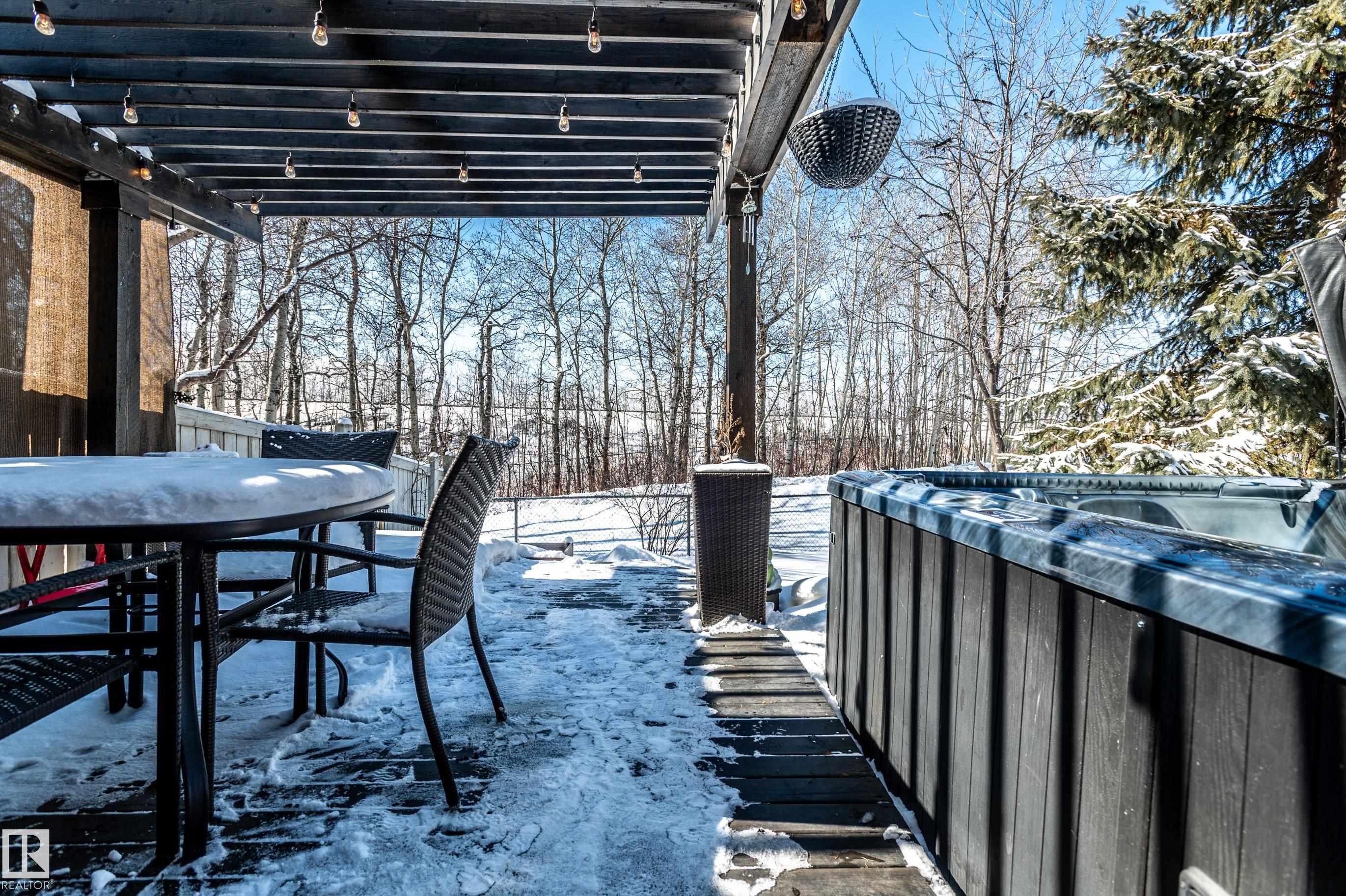 1 30 Levasseur Road, St. Albert, AB - Outdoor