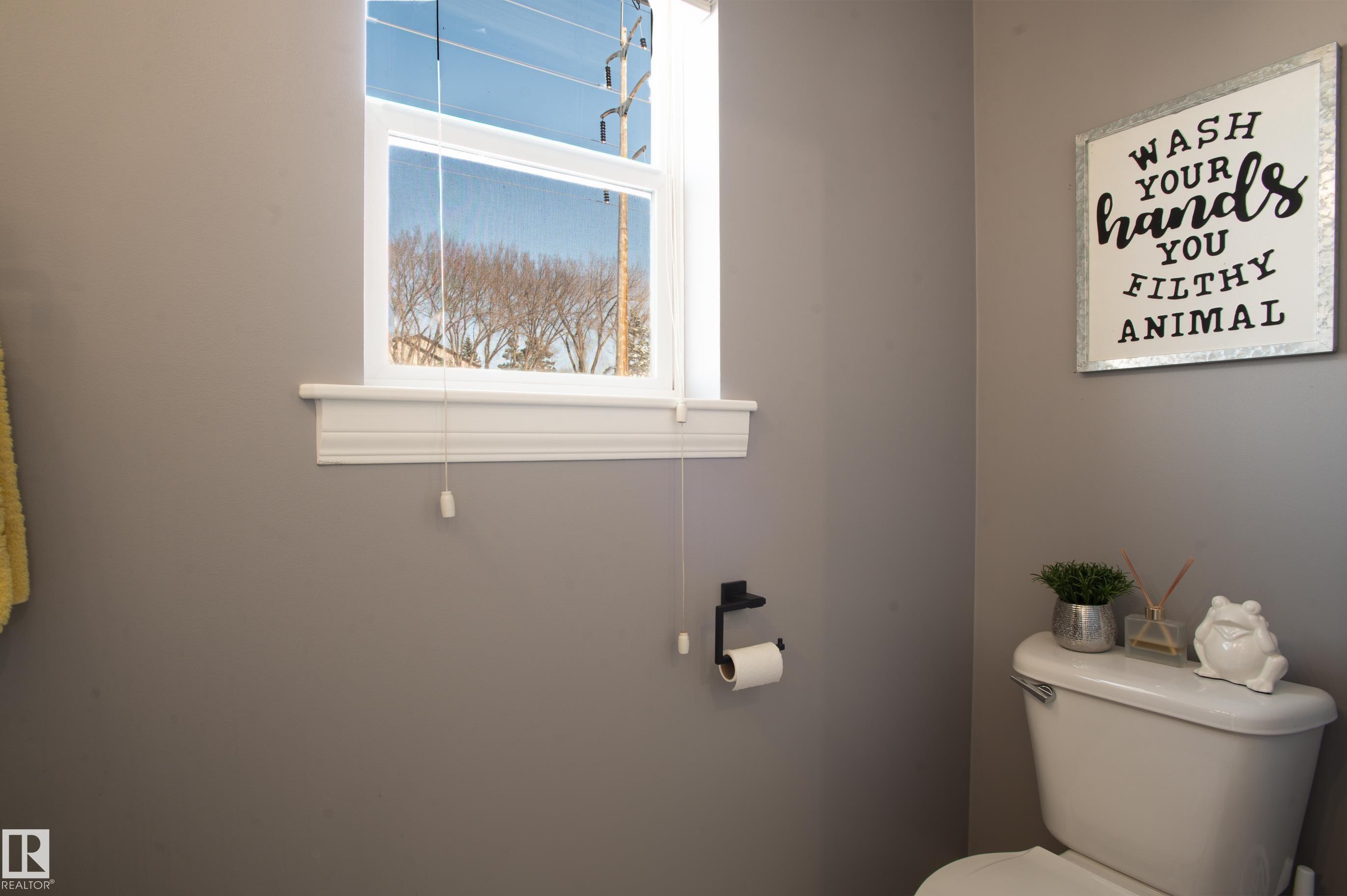 1 30 Levasseur Road, St. Albert, AB - Indoor Photo Showing Bathroom