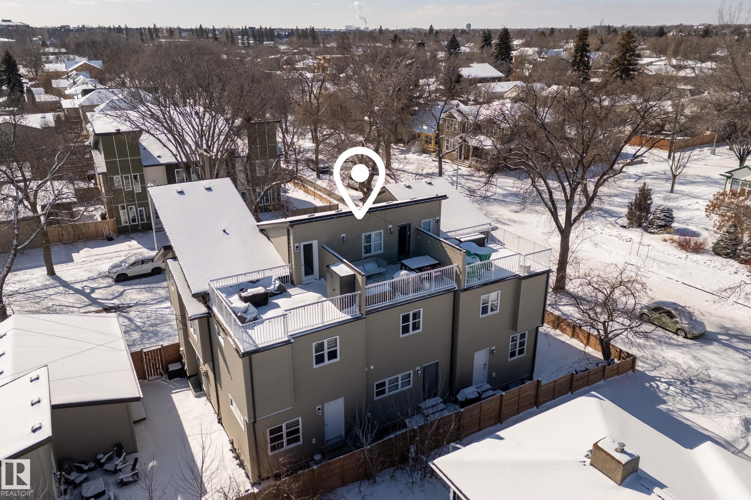 9012 92 Avenue, Edmonton, AB - Outdoor