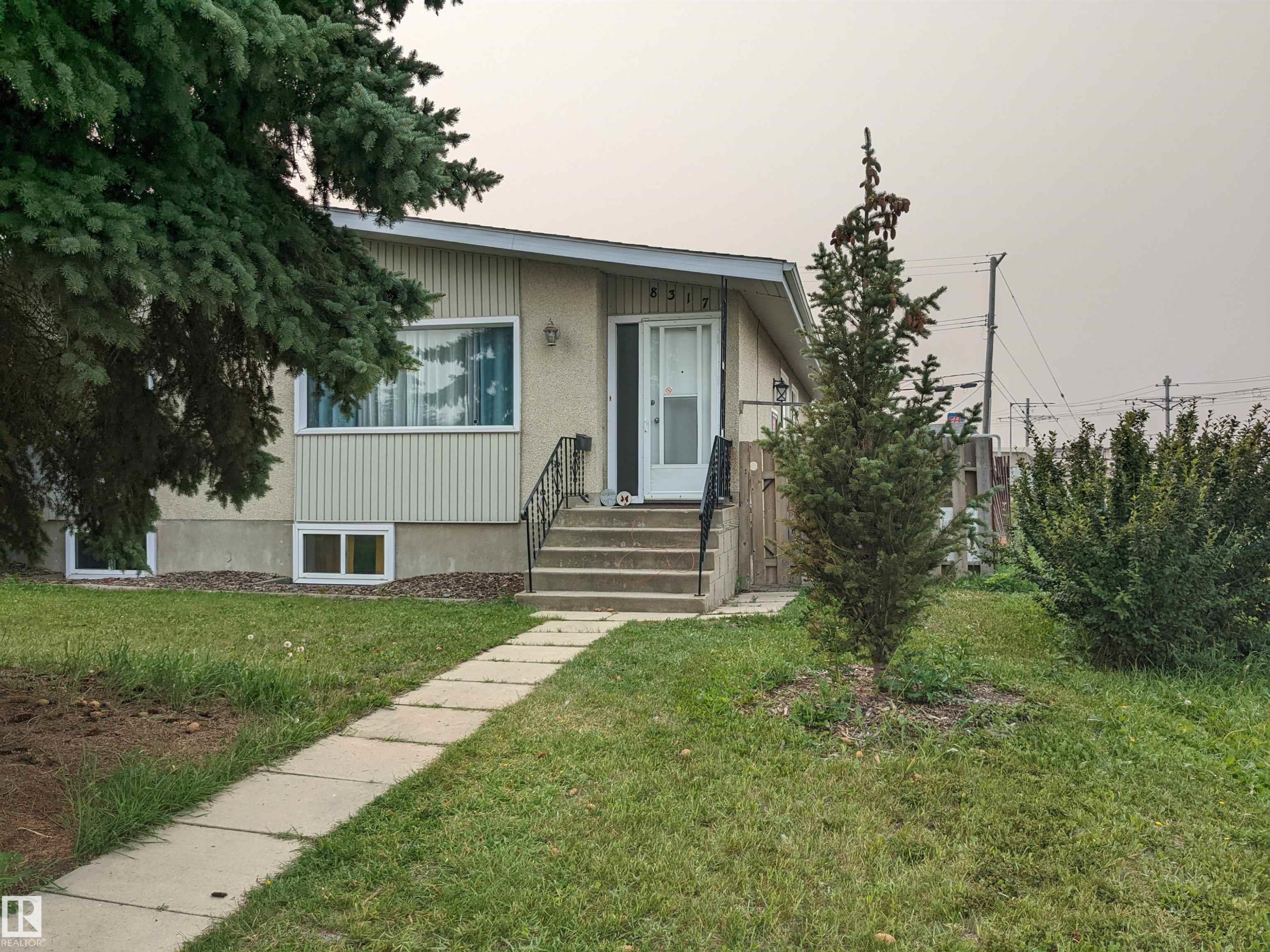 8317 69 Avenue, Edmonton, AB - Outdoor