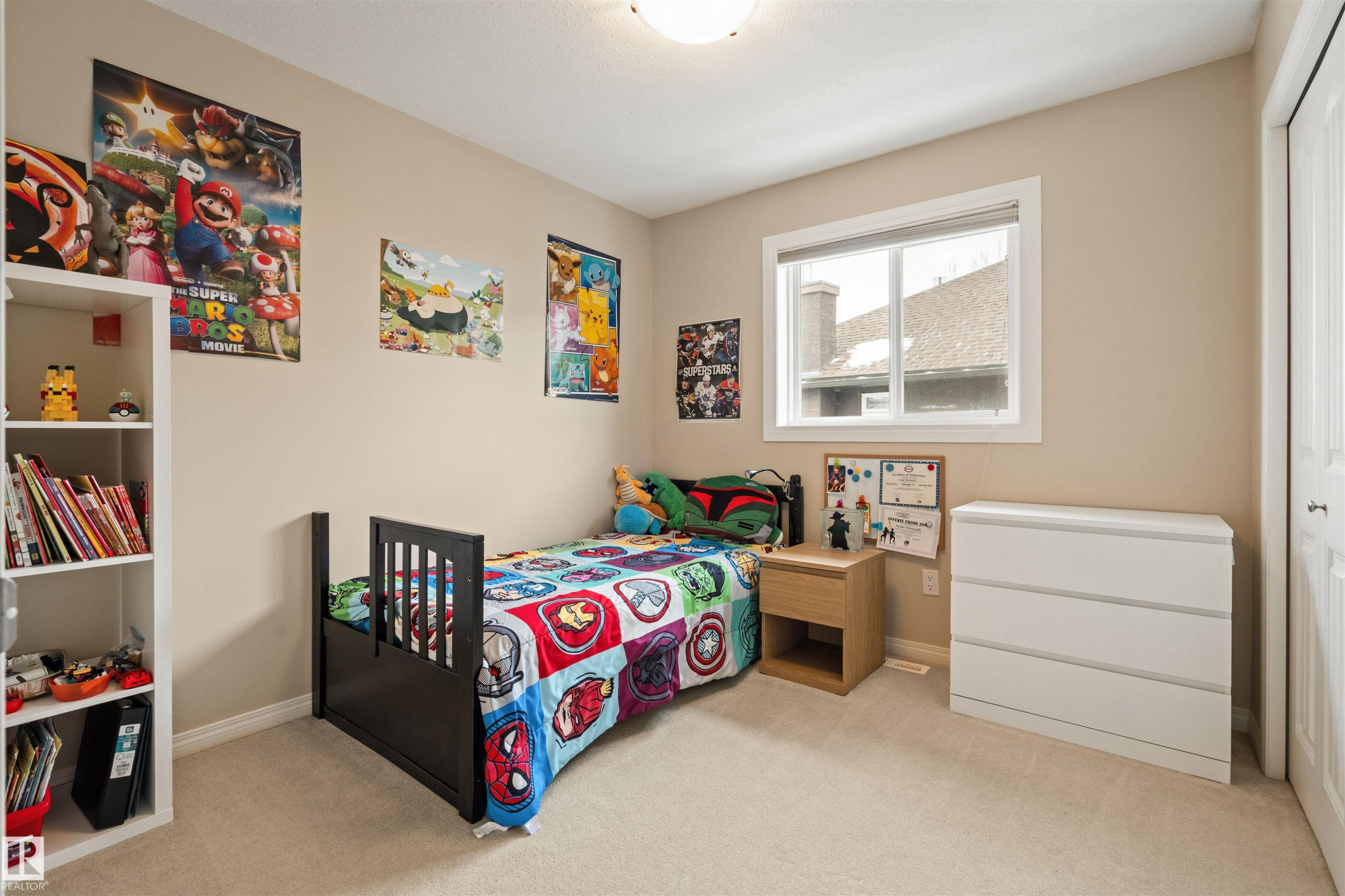 116 Logperch Crescent, Cold Lake, AB - Indoor Photo Showing Bedroom