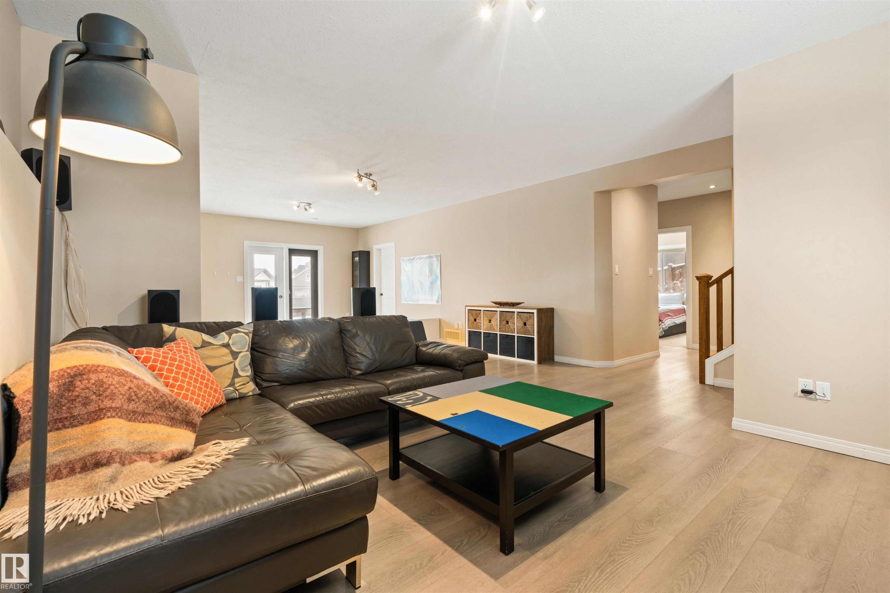 116 Logperch Crescent, Cold Lake, AB - Indoor Photo Showing Living Room