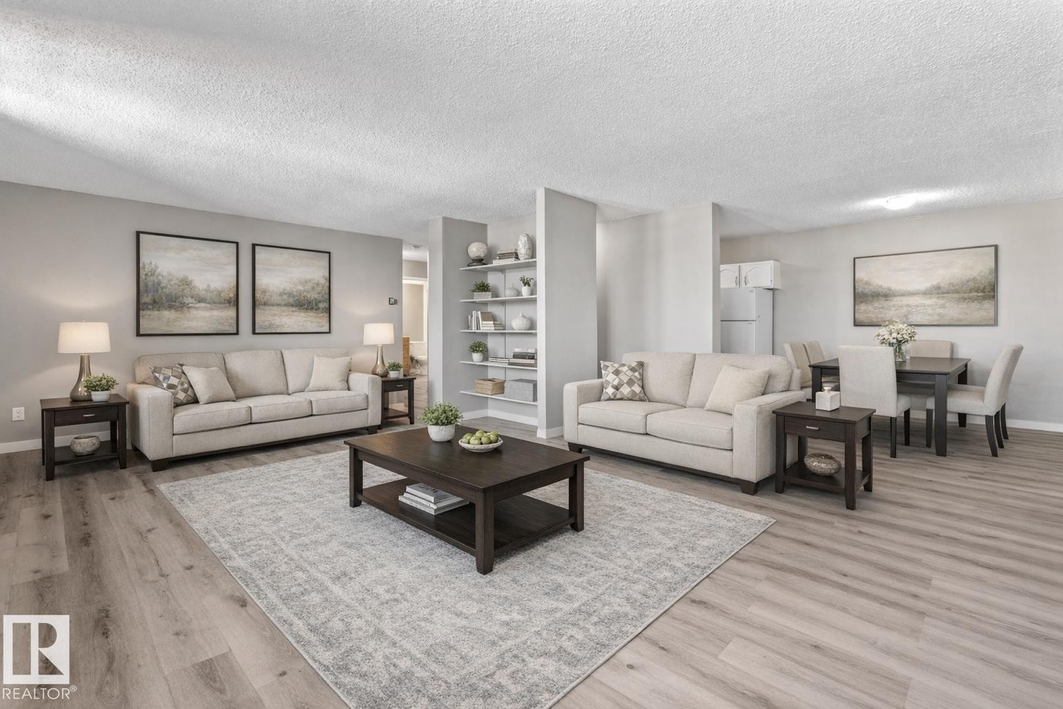 #502 10125 109 St Nw, Edmonton, AB - Indoor Photo Showing Living Room