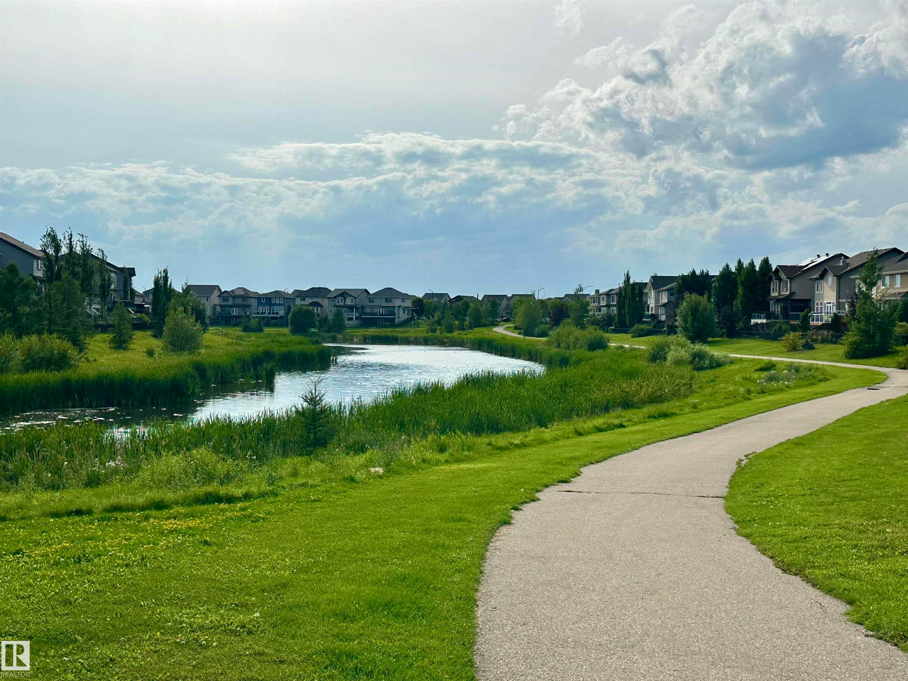 72 1010 Rabbit Hill Road, Edmonton, AB - Outdoor With View