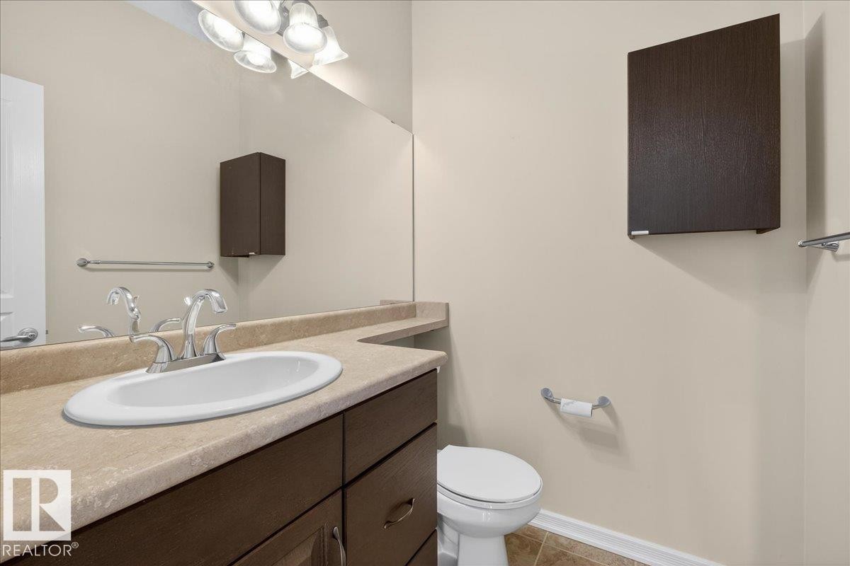 23 2815 34 Avenue, Edmonton, AB - Indoor Photo Showing Bathroom