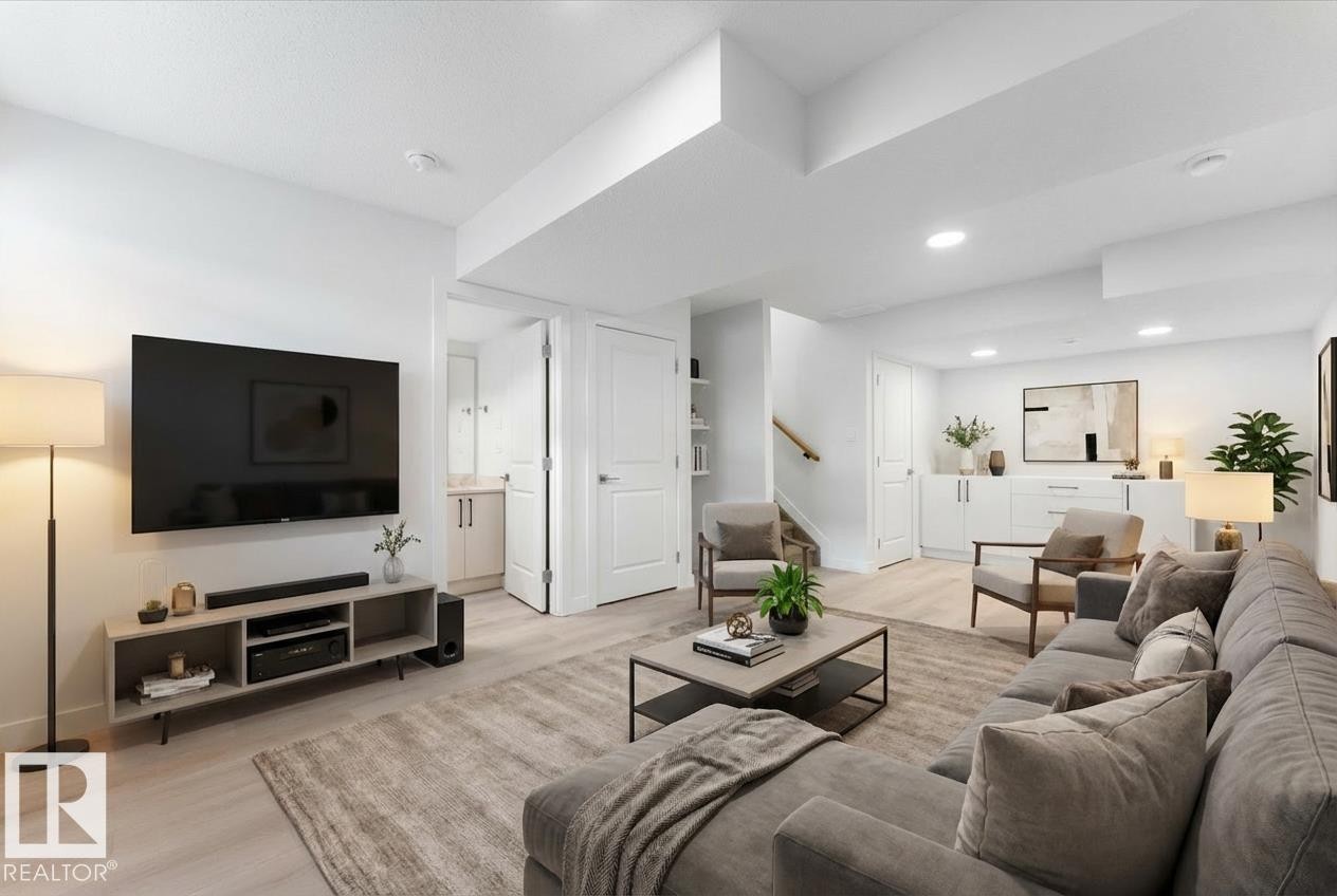 12033 92 Street, Edmonton, AB - Indoor Photo Showing Living Room