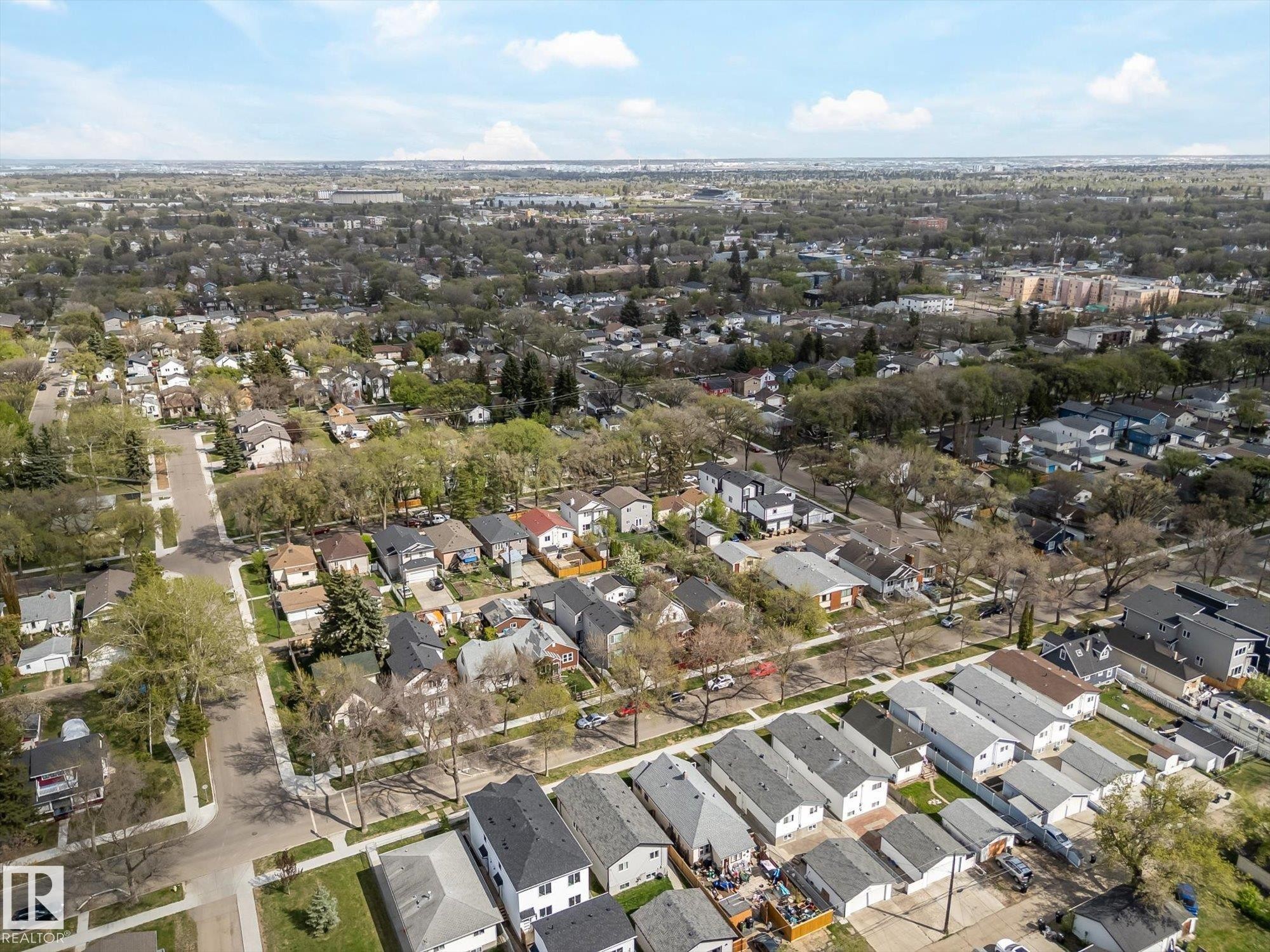 12033 92 Street, Edmonton, AB - Outdoor With View