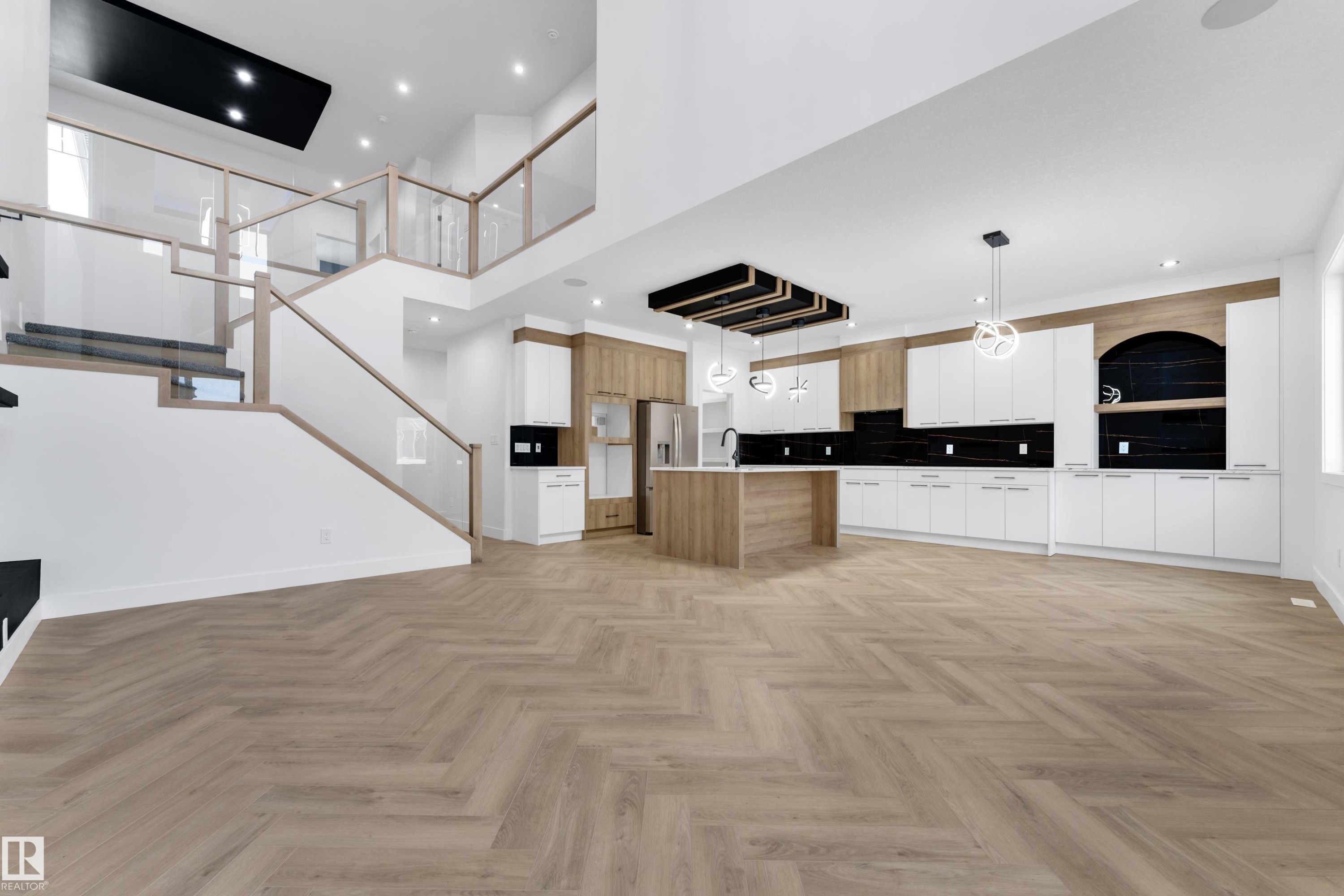 749 Astoria Way, Devon, AB - Indoor Photo Showing Kitchen
