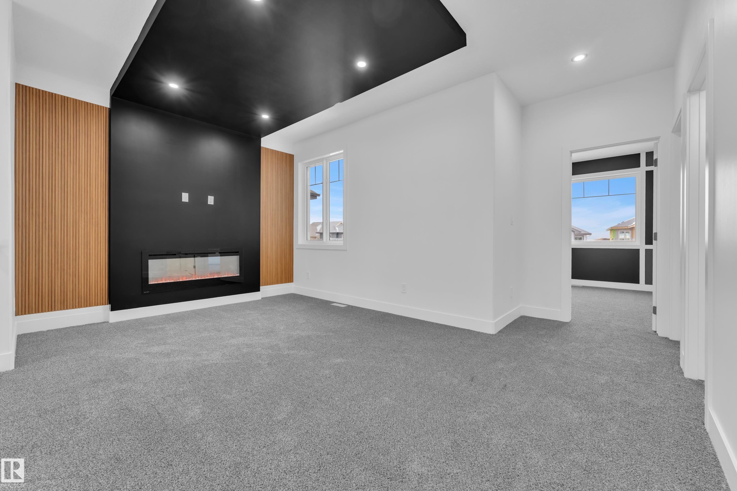 749 Astoria Way, Devon, AB - Indoor Photo Showing Other Room