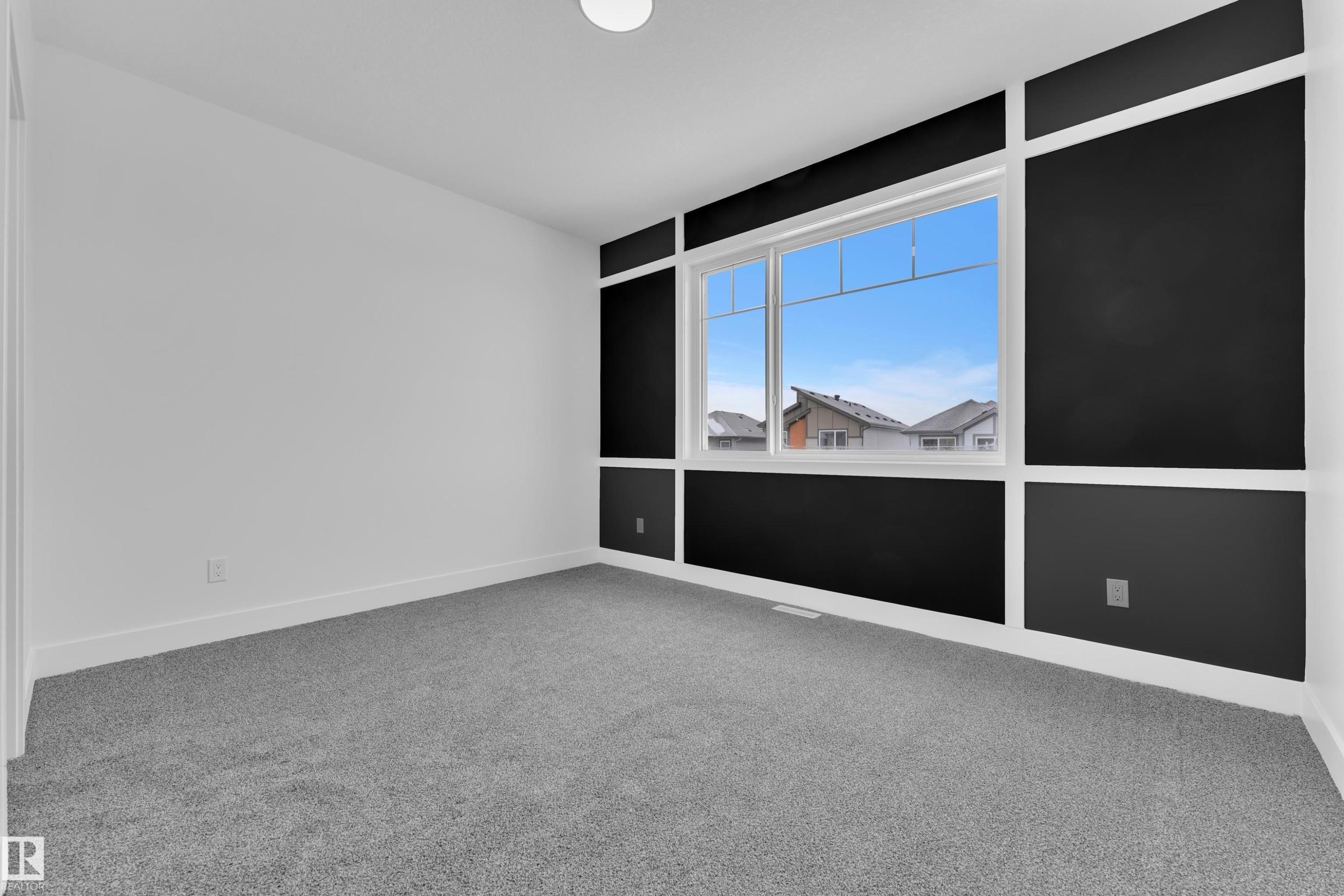 749 Astoria Way, Devon, AB - Indoor Photo Showing Other Room