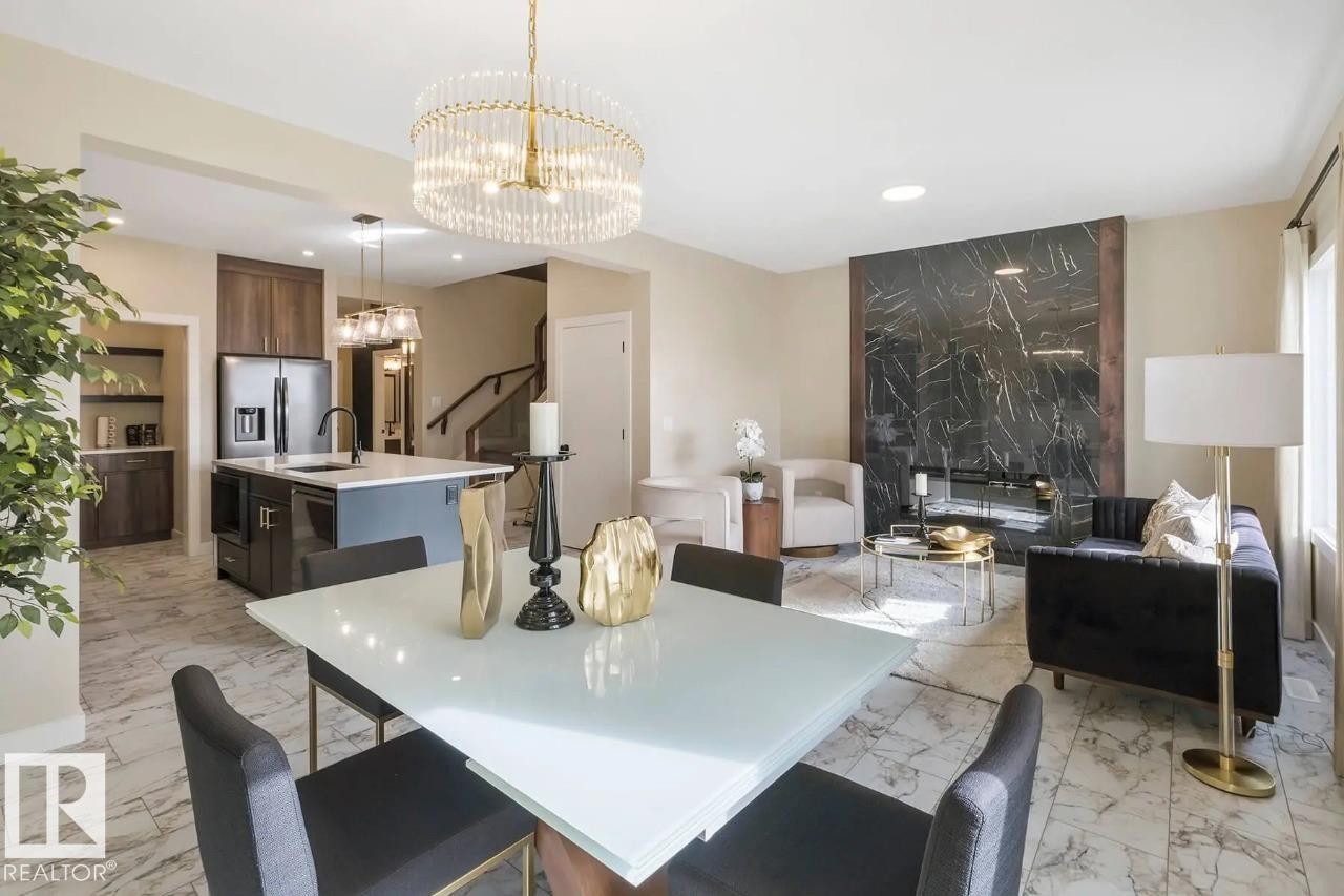 22725 89A Avenue, Edmonton, AB - Indoor
