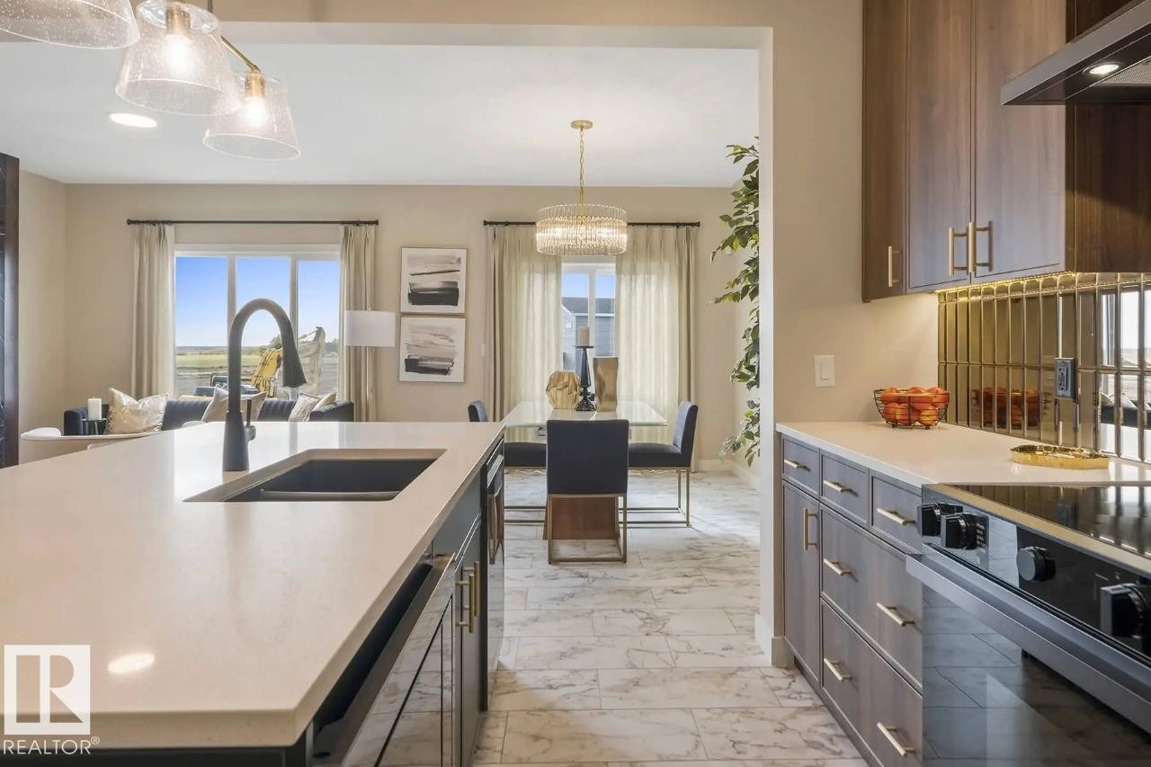22725 89A Avenue, Edmonton, AB - Indoor Photo Showing Kitchen With Double Sink With Upgraded Kitchen