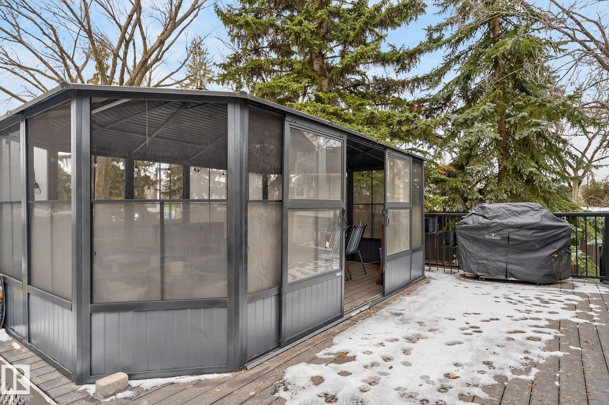 10704 130 Street, Edmonton, AB - Outdoor With Exterior