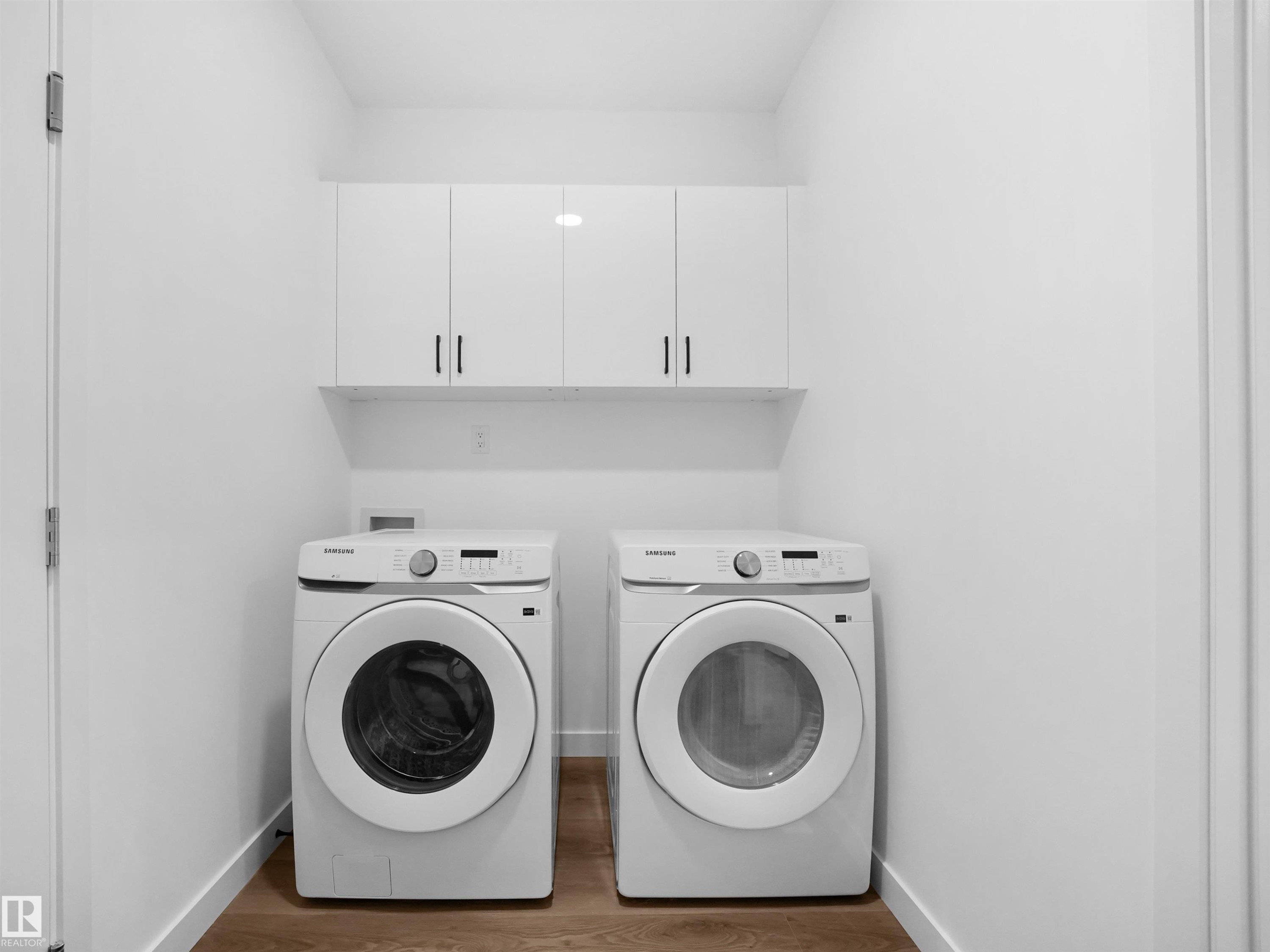 5015 46 Ave, Calmar, AB - Indoor Photo Showing Laundry Room