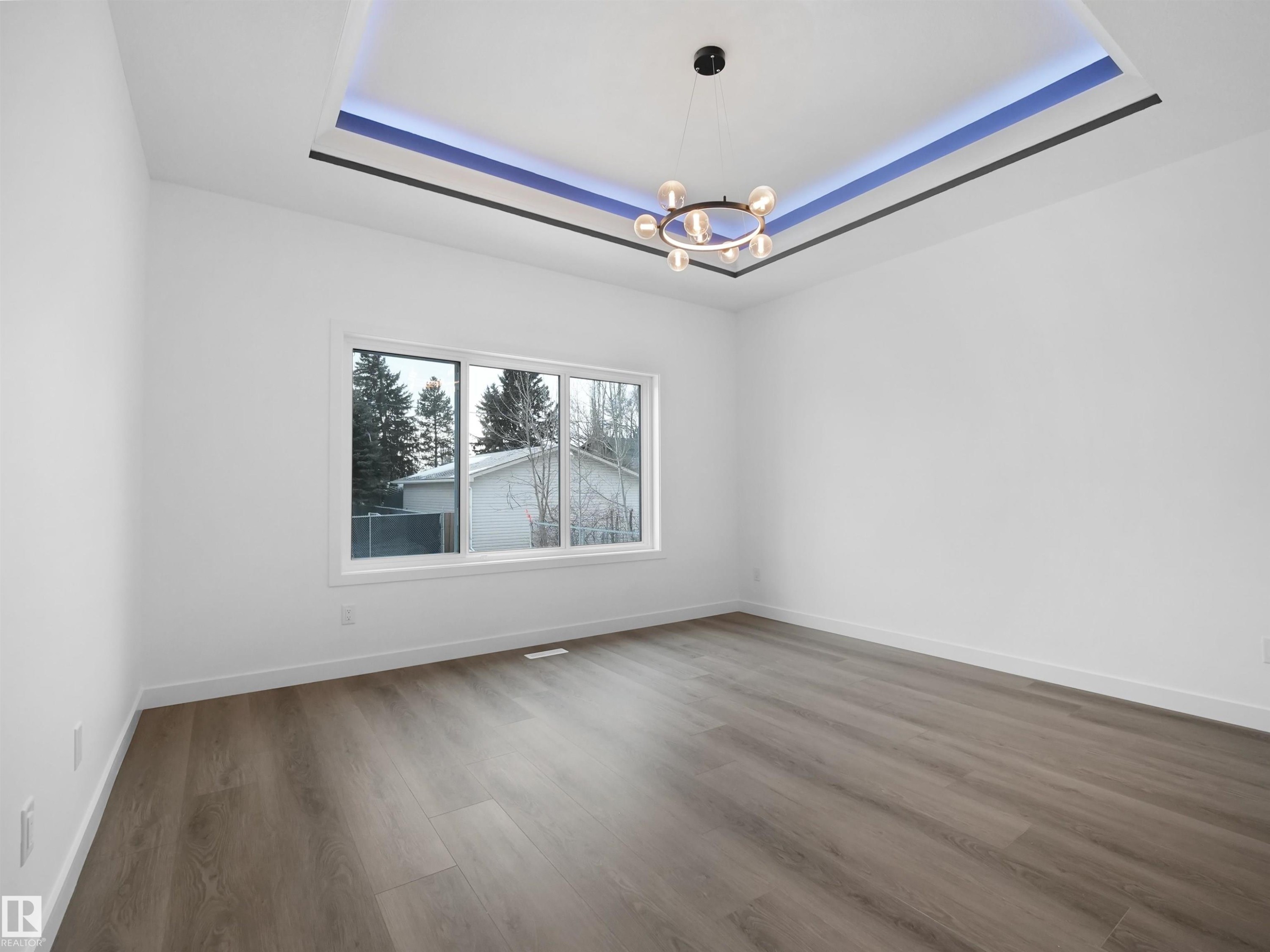 5015 46 Ave, Calmar, AB - Indoor Photo Showing Other Room