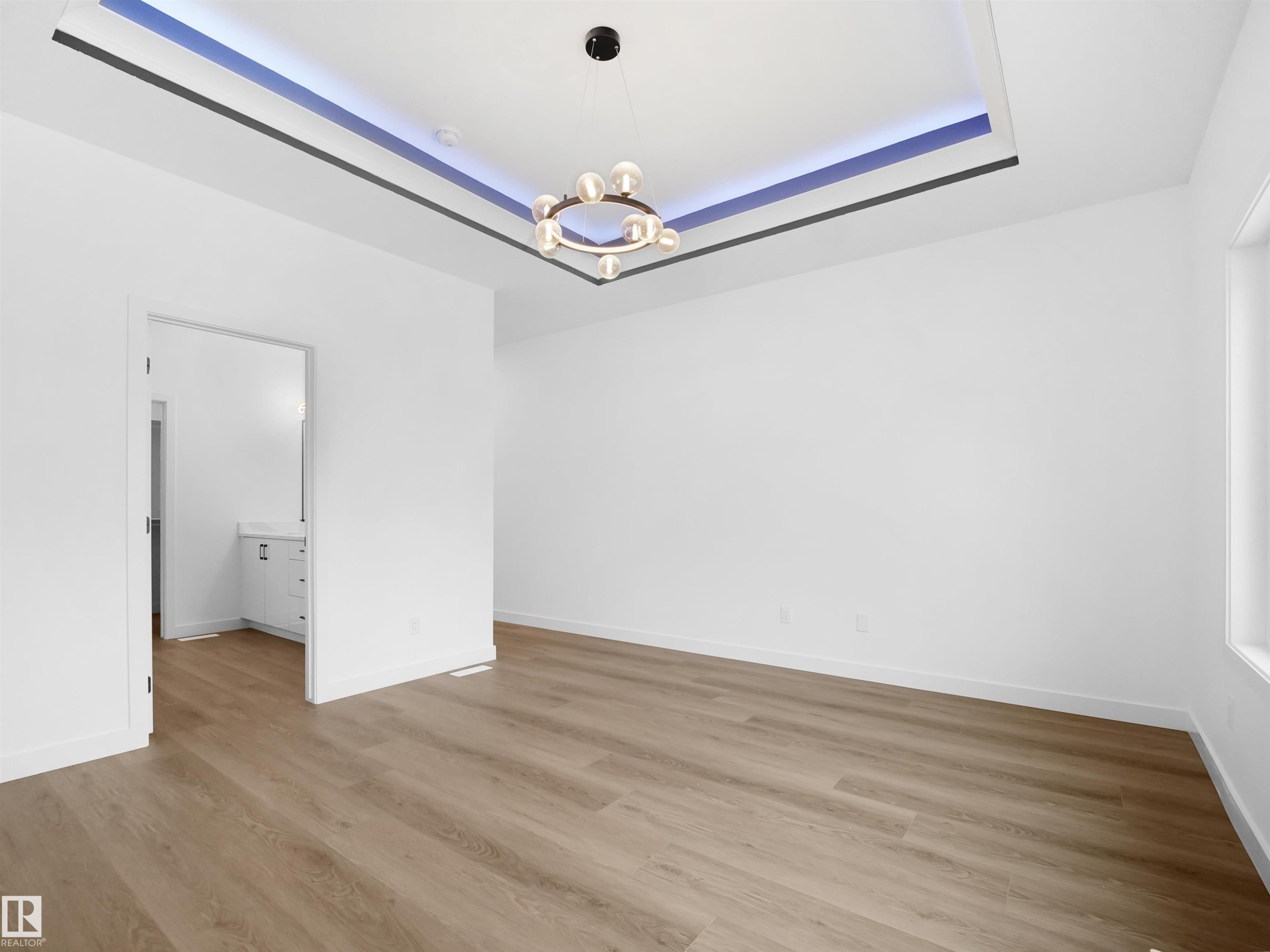 5015 46 Ave, Calmar, AB - Indoor Photo Showing Other Room