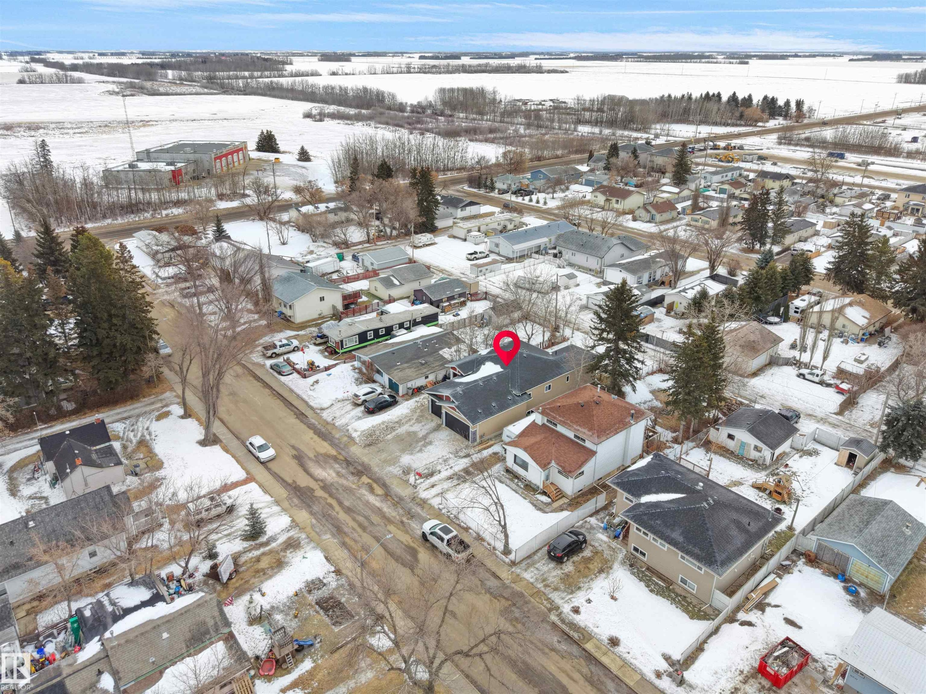 5015 46 Ave, Calmar, AB - Outdoor With View