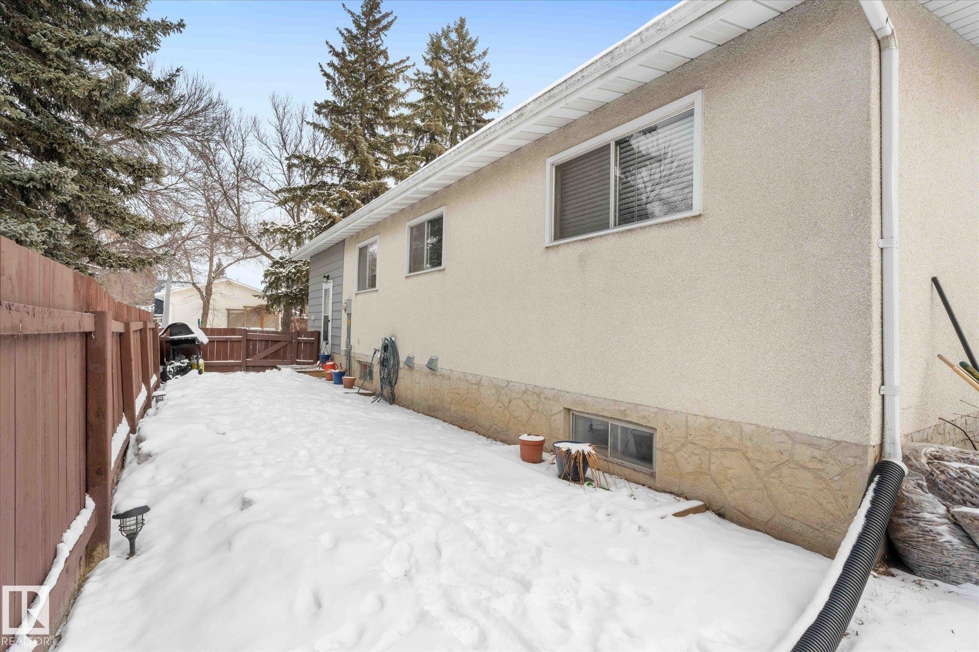 21 Fenwick Crescent, St. Albert, AB - Outdoor With Exterior